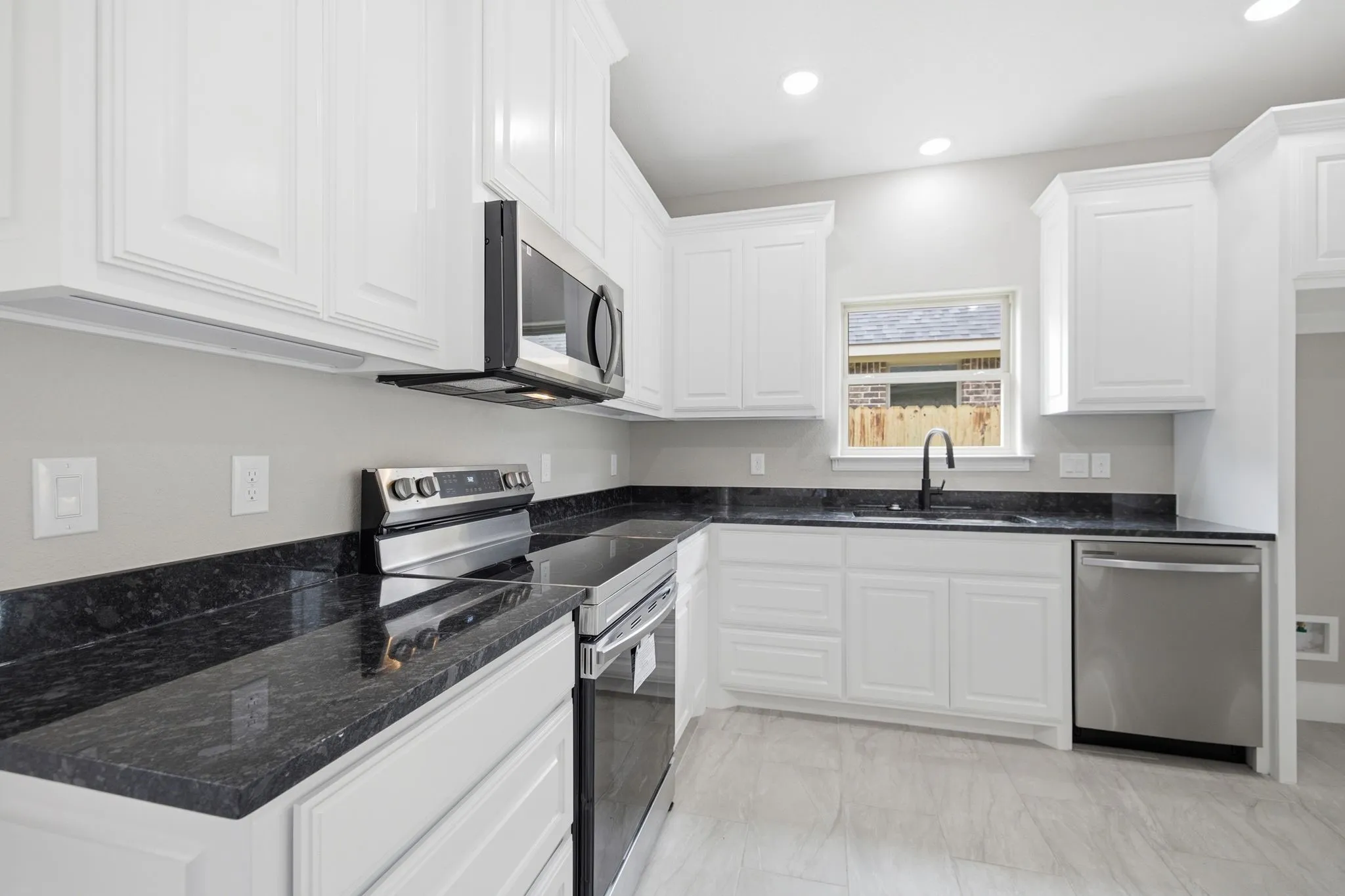 Single Family Residence For Sale in Johnson County , 304 Evans Street, Cleburne, Texas 76031, 3 Bedroom, 2 Bathroom, 2 Garage spaces, 1,440 Sqft, built in 2026, mls#21301369, Real Estate Agent in Cleburne, Homes For Sale in Johnson county, Homes For Sale in Cleburne, Realtor in Cleburne Texas, Real Estate Brokerage Independent Realty Texas, Luminita Cordes Realtor