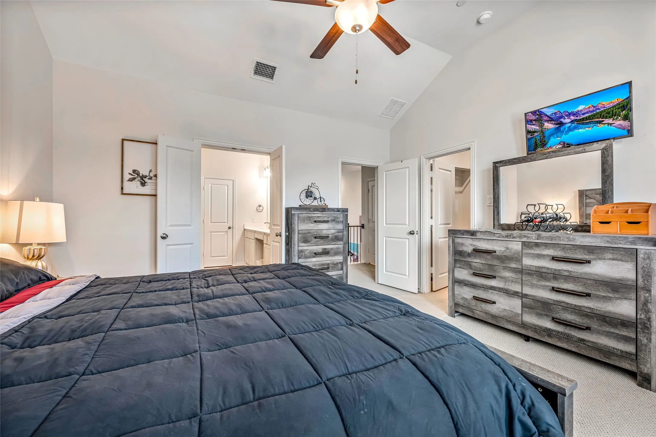 Single Family Residence For Sale in Dallas County , 2618 Dodson Street, Garland, Texas 75042, 2 Bedrooms, 3 Bathrooms, 2 Garage spaces, 1,514 Sqft, built in 2020, Price $315,949, mls#21304873, Real Estate Agent in Garland, Homes For Sale in Dallas county, Homes For Sale in Garland, Realtor in Garland Texas, Real Estate Brokerage Independent Realty Texas, Luminita Cordes Realtor