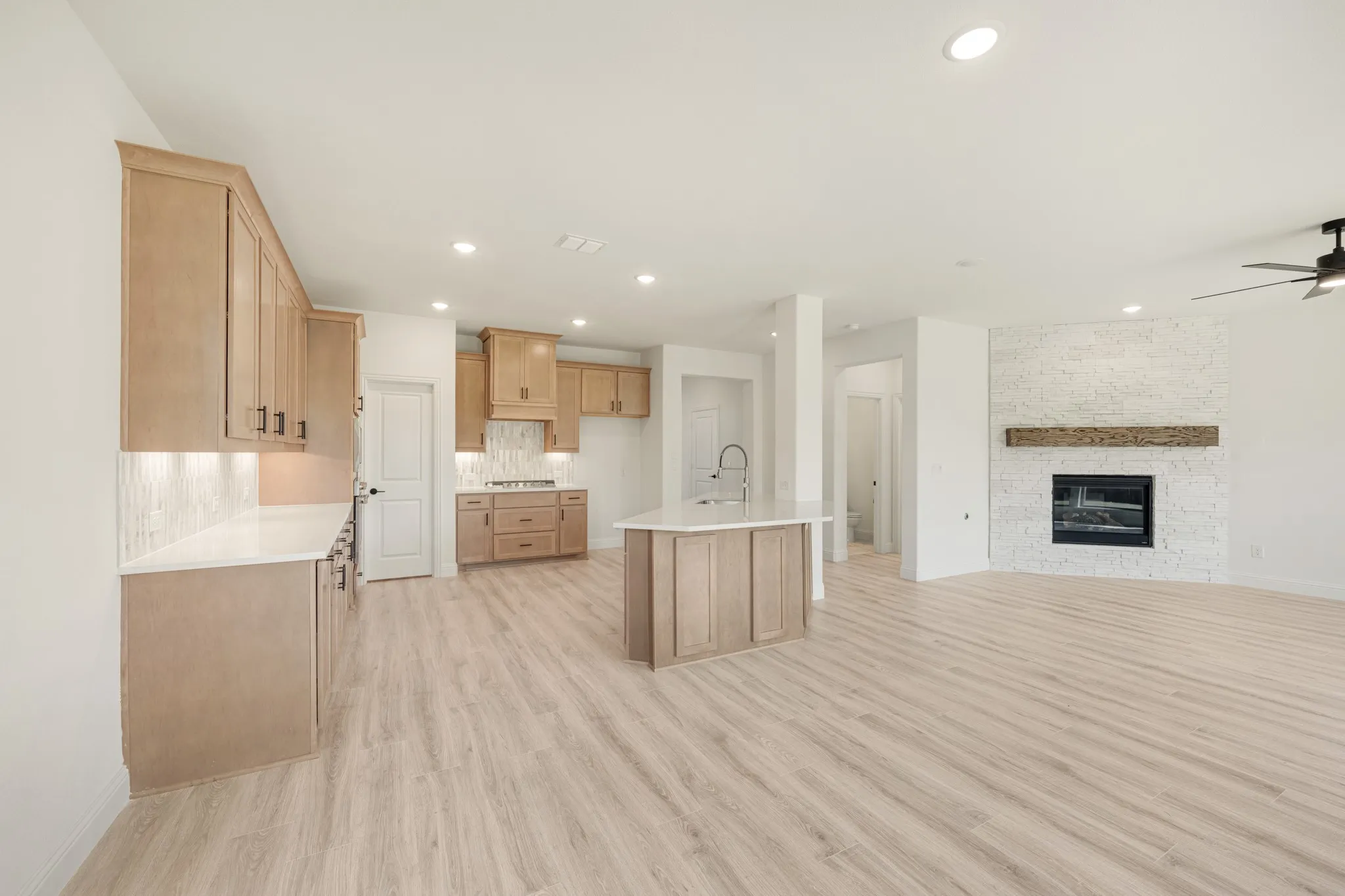 Single Family Residence For Sale in Collin County , 917 Greenleaf Court, Anna, Texas 75409, 4 Bedroom, 3 Bathroom, 2 Garage spaces, 3,026 Sqft, built in 2026, mls#21304876, Real Estate Agent in Anna, Homes For Sale in Collin county, Homes For Sale in Anna, Realtor in Anna Texas, Real Estate Brokerage Independent Realty Texas, Luminita Cordes Realtor