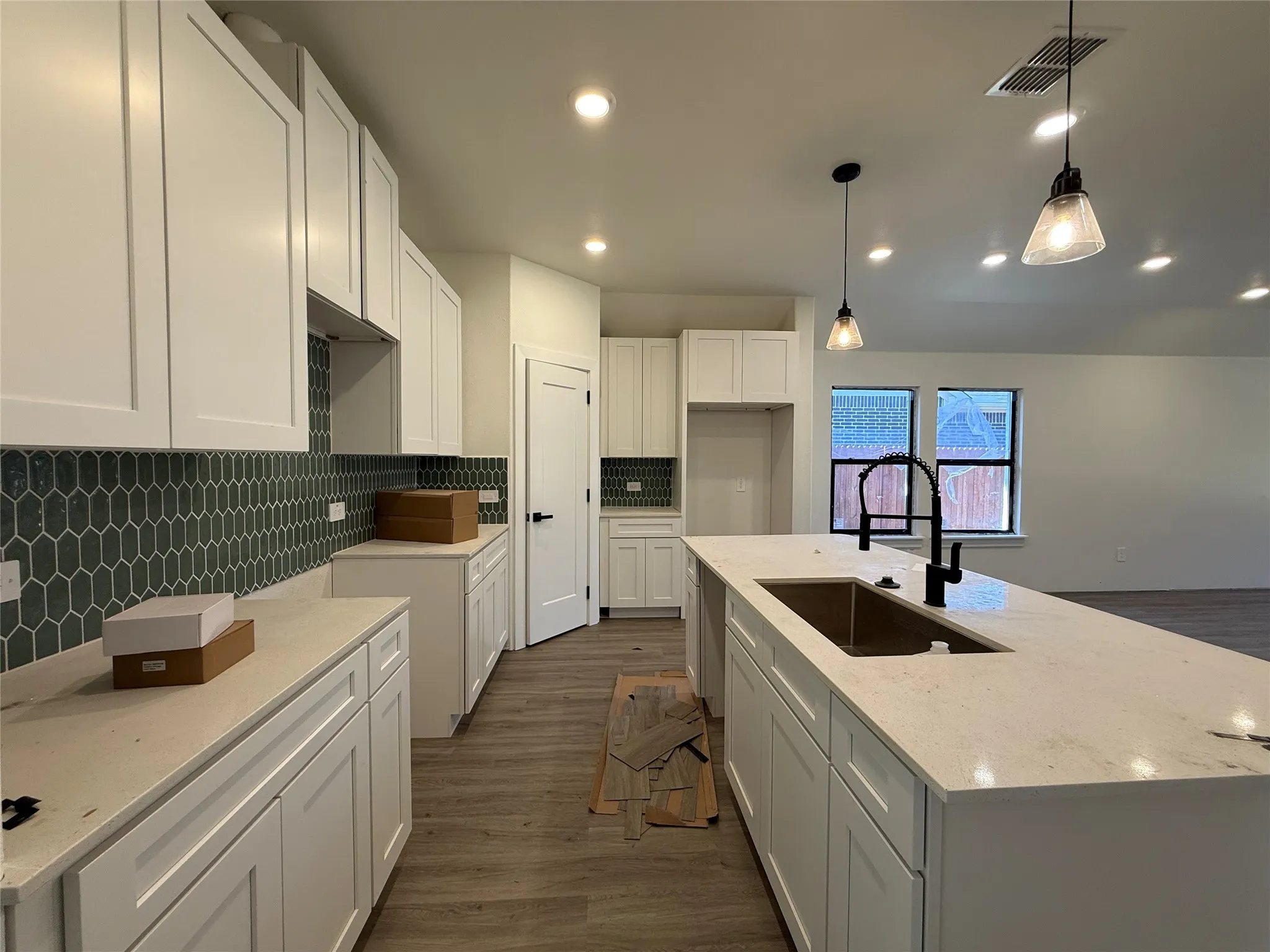 Single Family Residence For Sale in Parker County , 409 Smith Road, Springtown, Texas 76082, 3 Bedroom, 2 Bathroom, 2 Garage spaces, 1,763 Sqft, built in 2026, mls#21297244, Real Estate Agent in Springtown, Homes For Sale in Parker county, Homes For Sale in Springtown, Realtor in Springtown Texas, Real Estate Brokerage Independent Realty Texas, Luminita Cordes Realtor