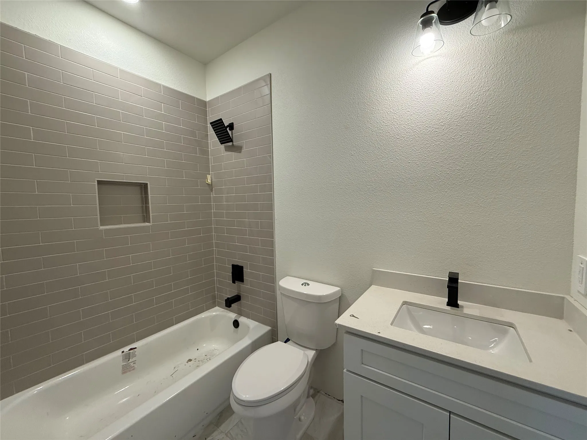 Single Family Residence For Sale in Parker County , 409 Smith Road, Springtown, Texas 76082, 3 Bedroom, 2 Bathroom, 2 Garage spaces, 1,763 Sqft, built in 2026, mls#21297244, Real Estate Agent in Springtown, Homes For Sale in Parker county, Homes For Sale in Springtown, Realtor in Springtown Texas, Real Estate Brokerage Independent Realty Texas, Luminita Cordes Realtor