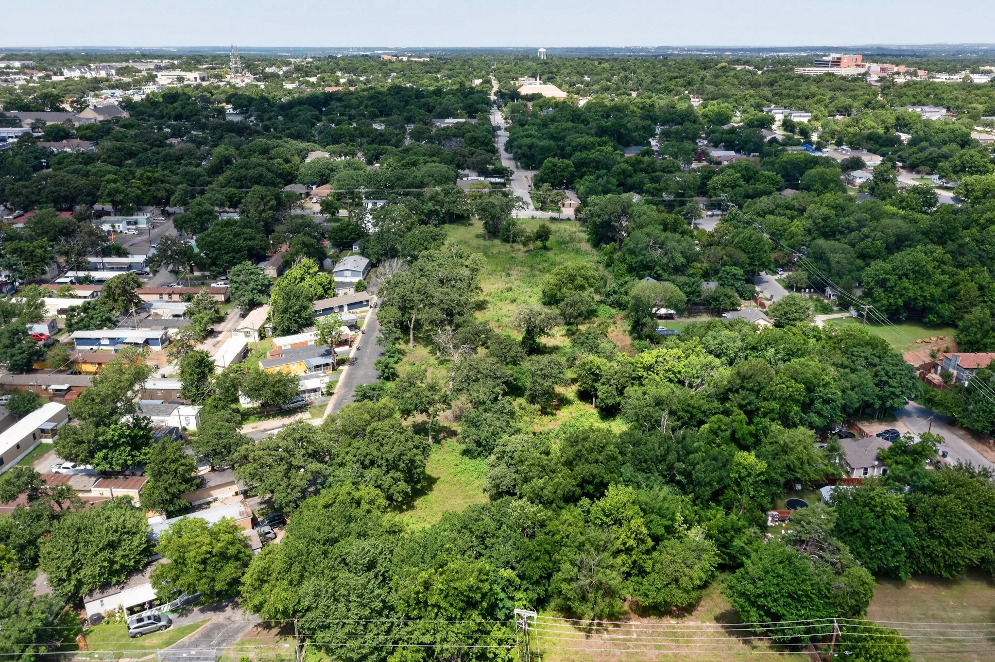 Improved Land For Sale in Tarrant County , 433 N East Street, Arlington, Texas 76011, 0, 0, Garage spaces, 0 Sqft, built in 0, mls#21295724, Real Estate Agent in Arlington, Homes For Sale in Tarrant county, Homes For Sale in Arlington, Realtor in Arlington Texas, Real Estate Brokerage Independent Realty Texas, Luminita Cordes Realtor