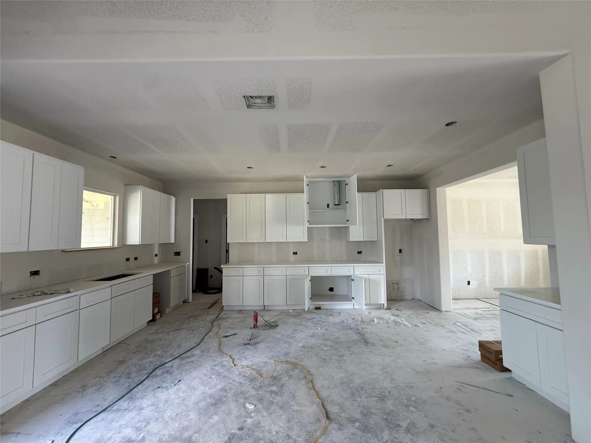 Single Family Residence For Sale in Parker County , 277 Zebrastone Way, Poolville, Texas 76487, 4 Bedroom, 3 Bathroom, 2 Garage spaces, 2,515 Sqft, built in 2026, mls#21297241, Real Estate Agent in Poolville, Homes For Sale in Parker county, Homes For Sale in Poolville, Realtor in Poolville Texas, Real Estate Brokerage Independent Realty Texas, Luminita Cordes Realtor