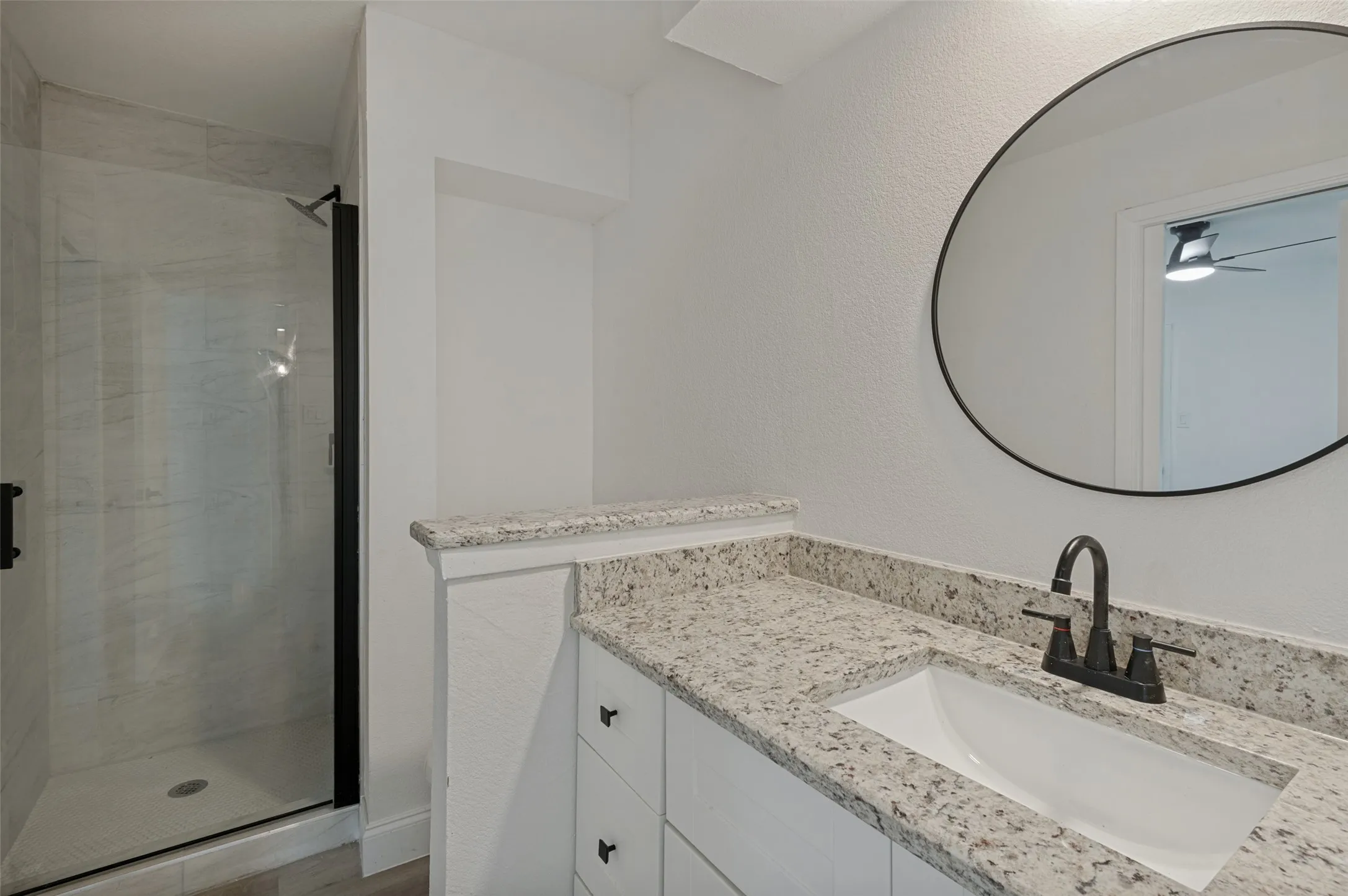 Single Family Residence For Sale in Tarrant County , 2117 Franklin Drive, Arlington, Texas 76011, 5 Bedroom, 4 Bathroom, 2 Garage spaces, 2,804 Sqft, built in 1973, mls#21303848, Real Estate Agent in Arlington, Homes For Sale in Tarrant county, Homes For Sale in Arlington, Realtor in Arlington Texas, Real Estate Brokerage Independent Realty Texas, Luminita Cordes Realtor
