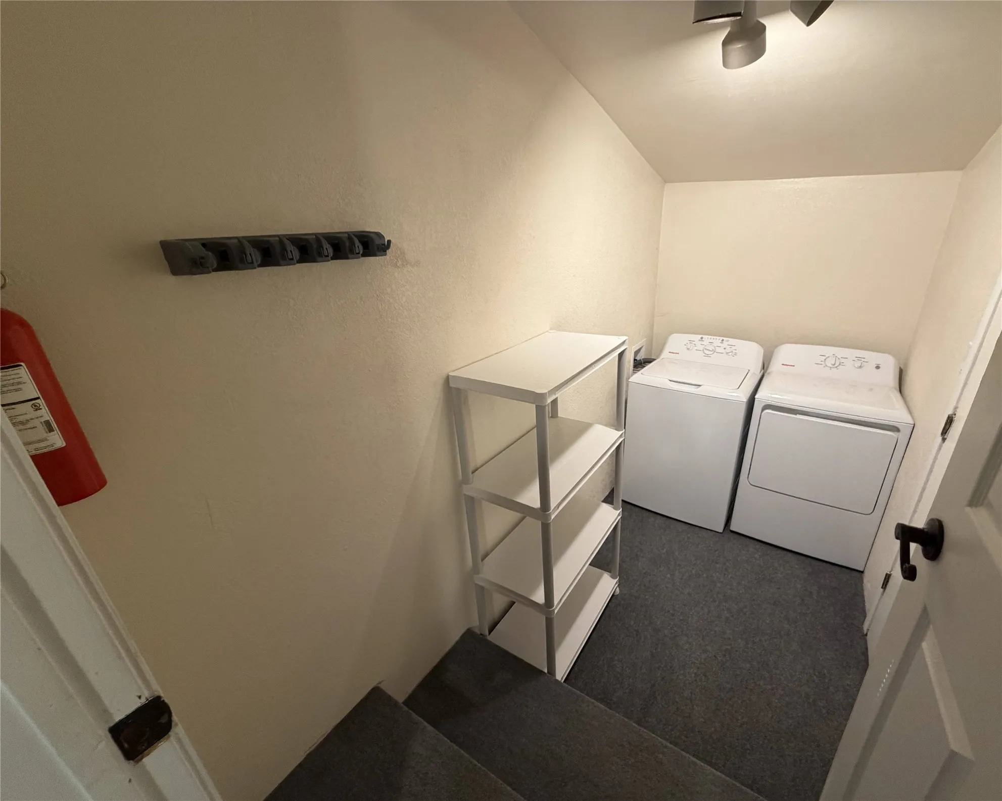 Single Family Residence For Rent in Tarrant County , 1218 N Center Street, Arlington, Texas 76011, 2 Bedroom, 1 Bathroom, Garage spaces, 768 Sqft, built in 1957, mls#21304662, Real Estate Agent in Arlington, Homes For Rent in Tarrant county, Homes For Rent in Arlington, Realtor in Arlington Texas, Real Estate Brokerage Independent Realty Texas, Luminita Cordes Realtor