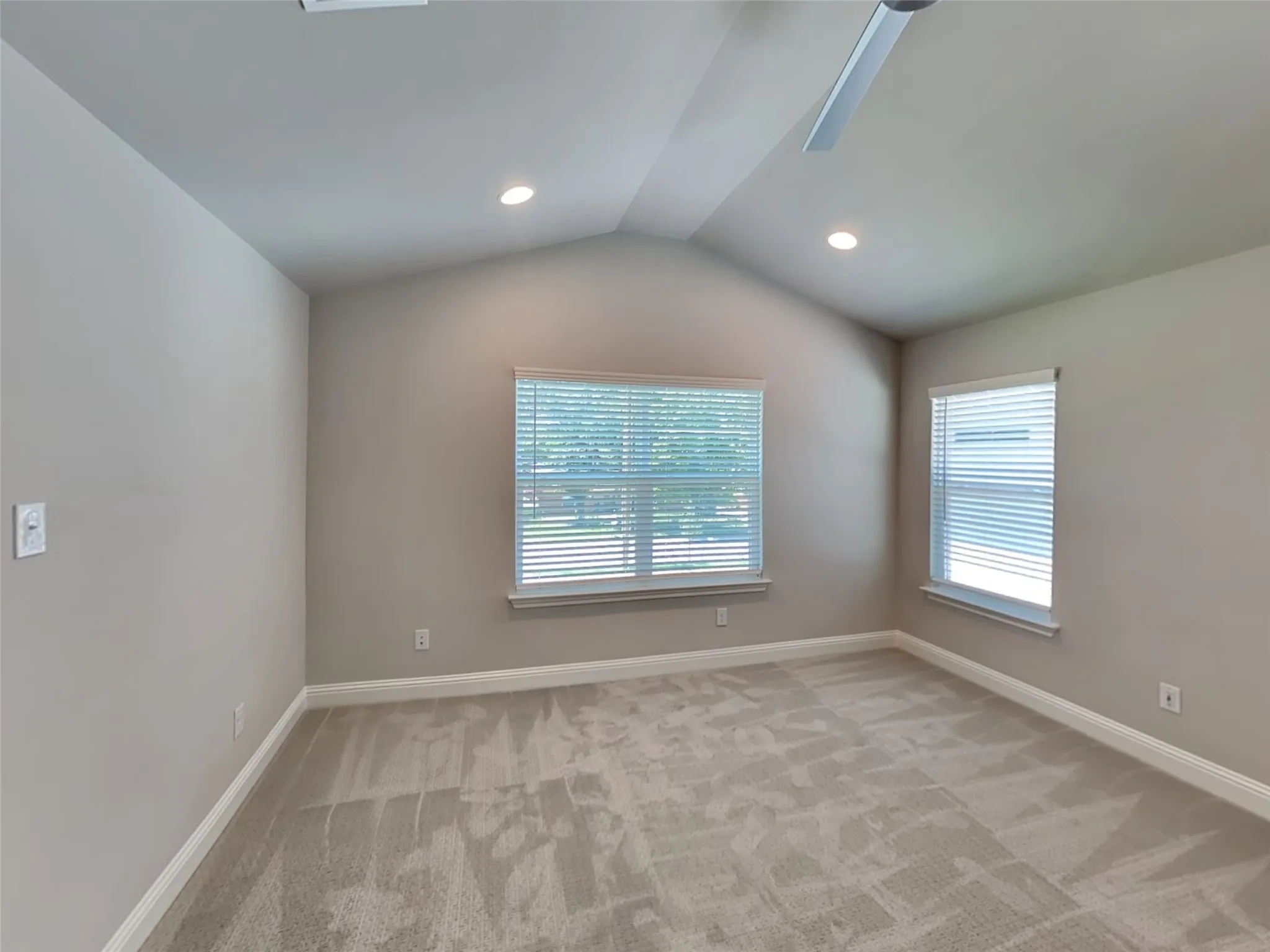 Single Family Residence For Rent in Tarrant County , 315 Athenia Drive, Fort Worth, Texas 76114, 3 Bedroom, 3 Bathroom, 2 Garage spaces, 1,581 Sqft, built in 2022, mls#21304934, Real Estate Agent in Fort Worth, Homes For Rent in Tarrant county, Homes For Rent in Fort Worth, Realtor in Fort Worth Texas, Real Estate Brokerage Independent Realty Texas, Luminita Cordes Realtor