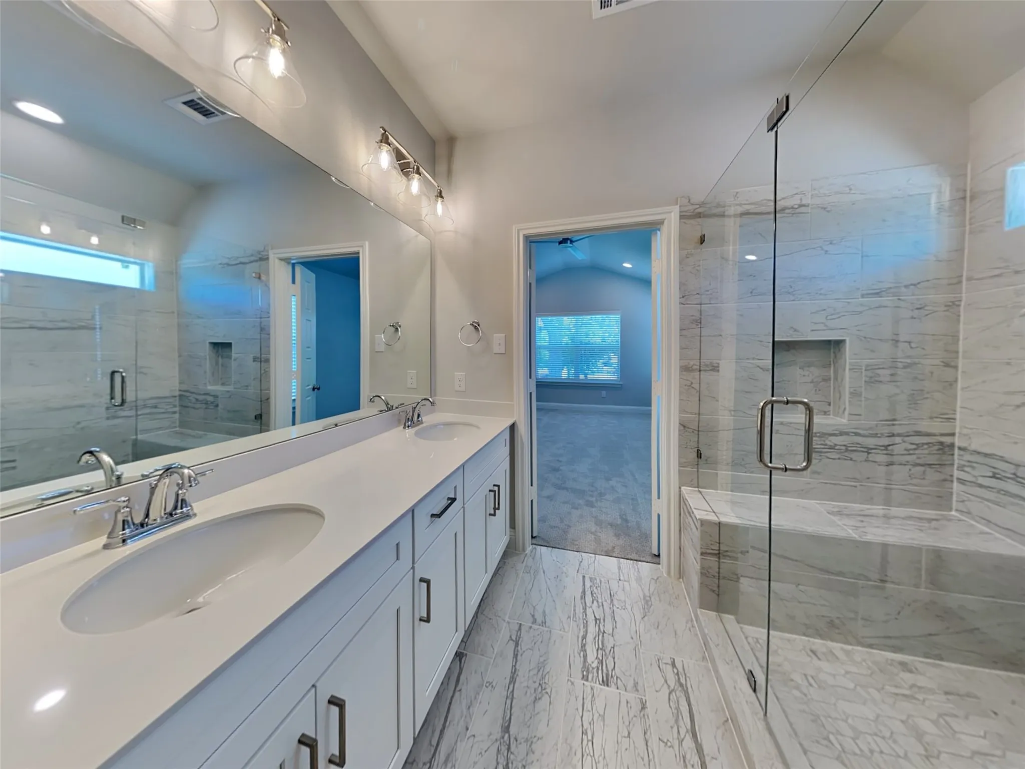 Single Family Residence For Rent in Tarrant County , 315 Athenia Drive, Fort Worth, Texas 76114, 3 Bedroom, 3 Bathroom, 2 Garage spaces, 1,581 Sqft, built in 2022, mls#21304934, Real Estate Agent in Fort Worth, Homes For Rent in Tarrant county, Homes For Rent in Fort Worth, Realtor in Fort Worth Texas, Real Estate Brokerage Independent Realty Texas, Luminita Cordes Realtor
