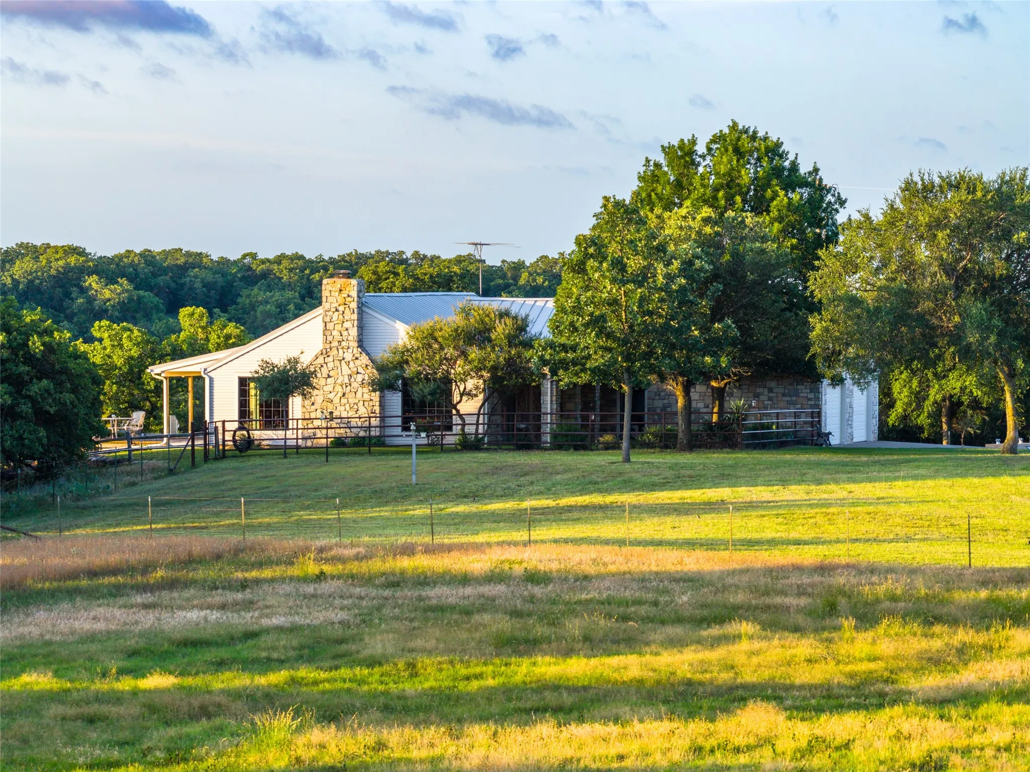 Ranch For Sale in Young County , 5908 Tx-16, Graham, Texas 76450, 0, 0, Garage spaces, 0 Sqft, built in 1998, mls#21304957, Real Estate Agent in Graham, Homes For Sale in Young county, Homes For Sale in Graham, Realtor in Graham Texas, Real Estate Brokerage Independent Realty Texas, Luminita Cordes Realtor