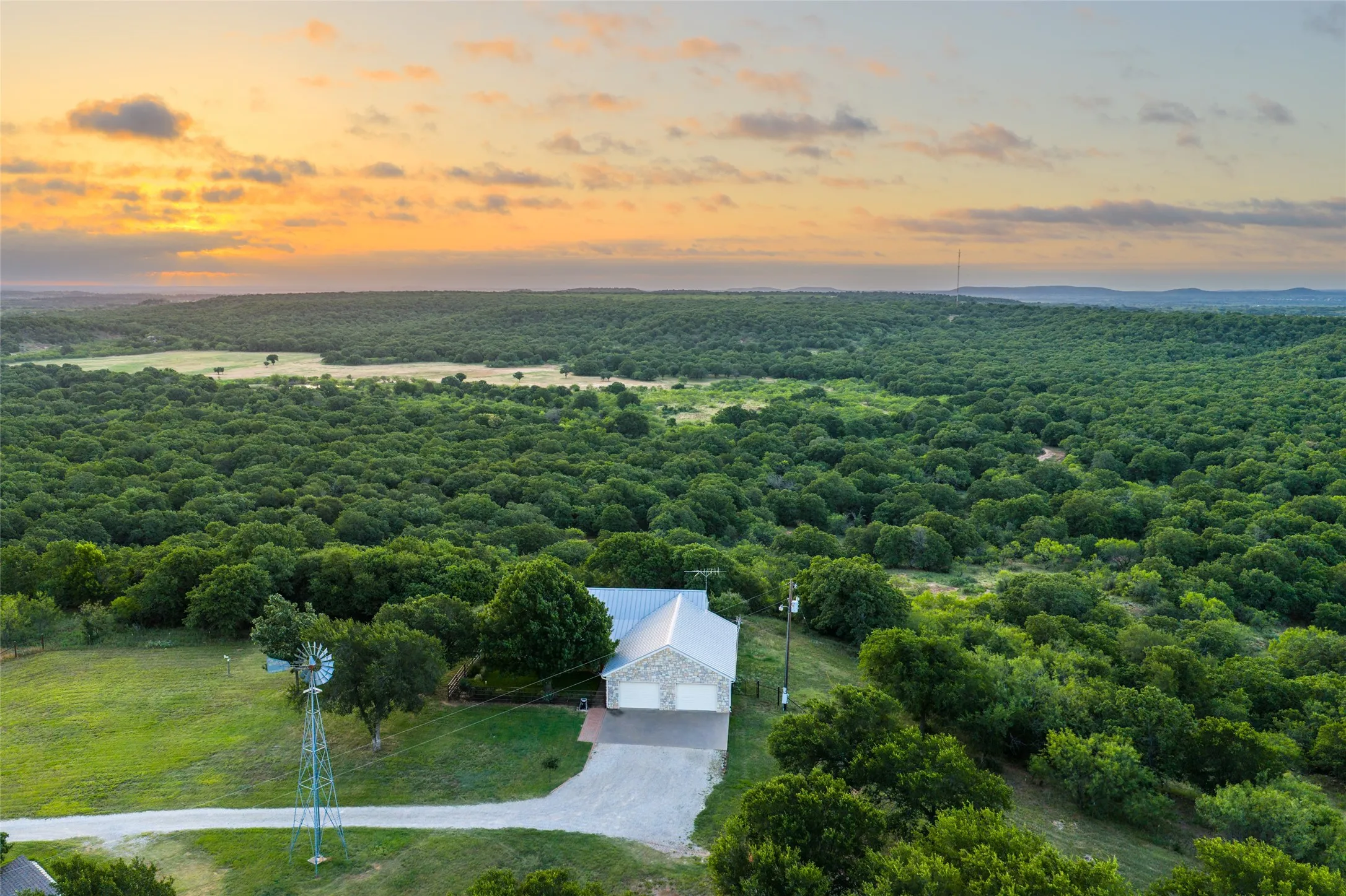 Ranch For Sale in Young County , 5908 Tx-16, Graham, Texas 76450, 0, 0, Garage spaces, 0 Sqft, built in 1998, mls#21304957, Real Estate Agent in Graham, Homes For Sale in Young county, Homes For Sale in Graham, Realtor in Graham Texas, Real Estate Brokerage Independent Realty Texas, Luminita Cordes Realtor