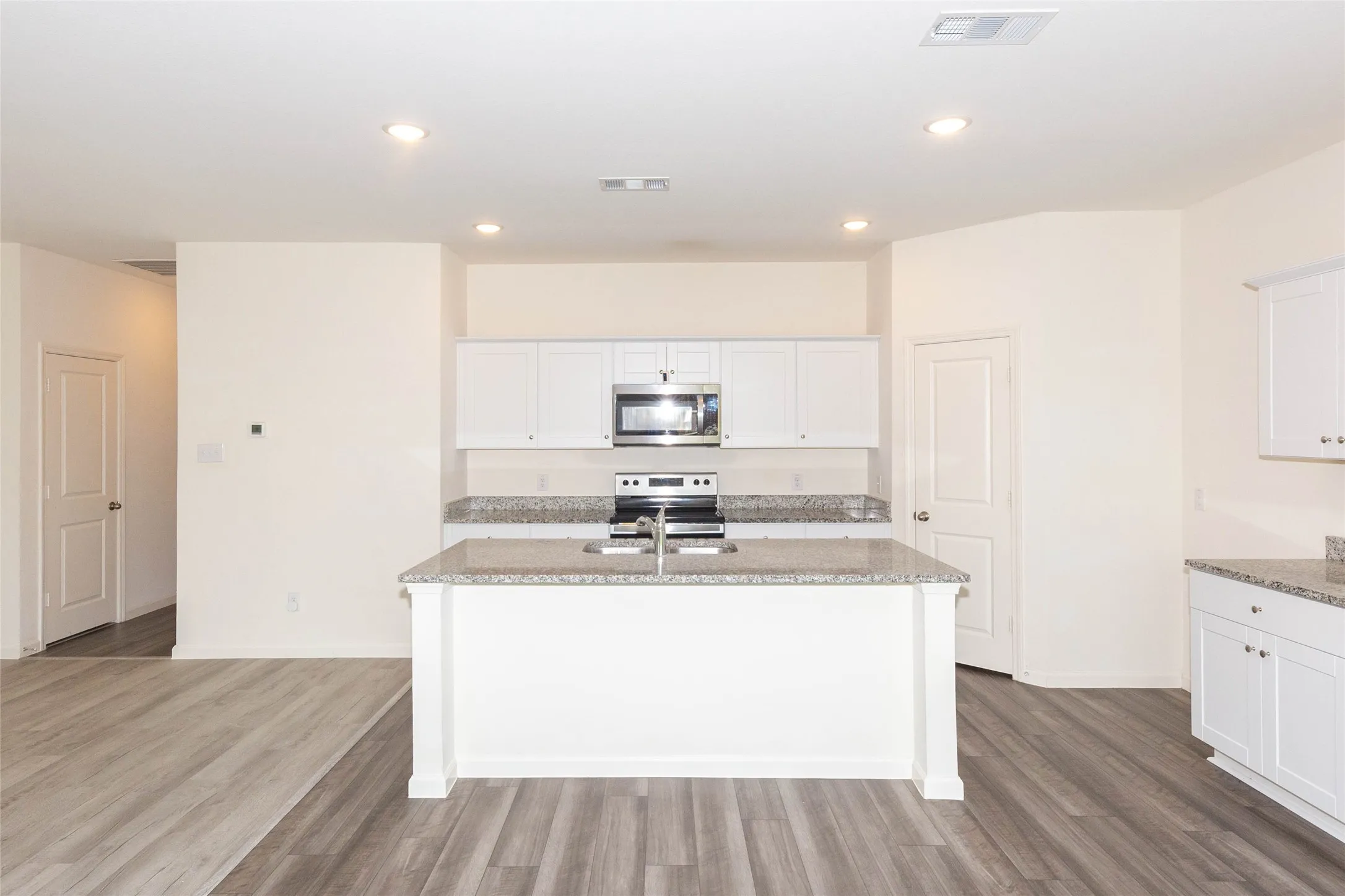 Single Family Residence For Sale in Collin County , 1812 Washington Street, Princeton, Texas 75407, 4 Bedroom, 3 Bathroom, 2 Garage spaces, 2,260 Sqft, built in 2022, mls#21304826, Real Estate Agent in Princeton, Homes For Sale in Collin county, Homes For Sale in Princeton, Realtor in Princeton Texas, Real Estate Brokerage Independent Realty Texas, Luminita Cordes Realtor