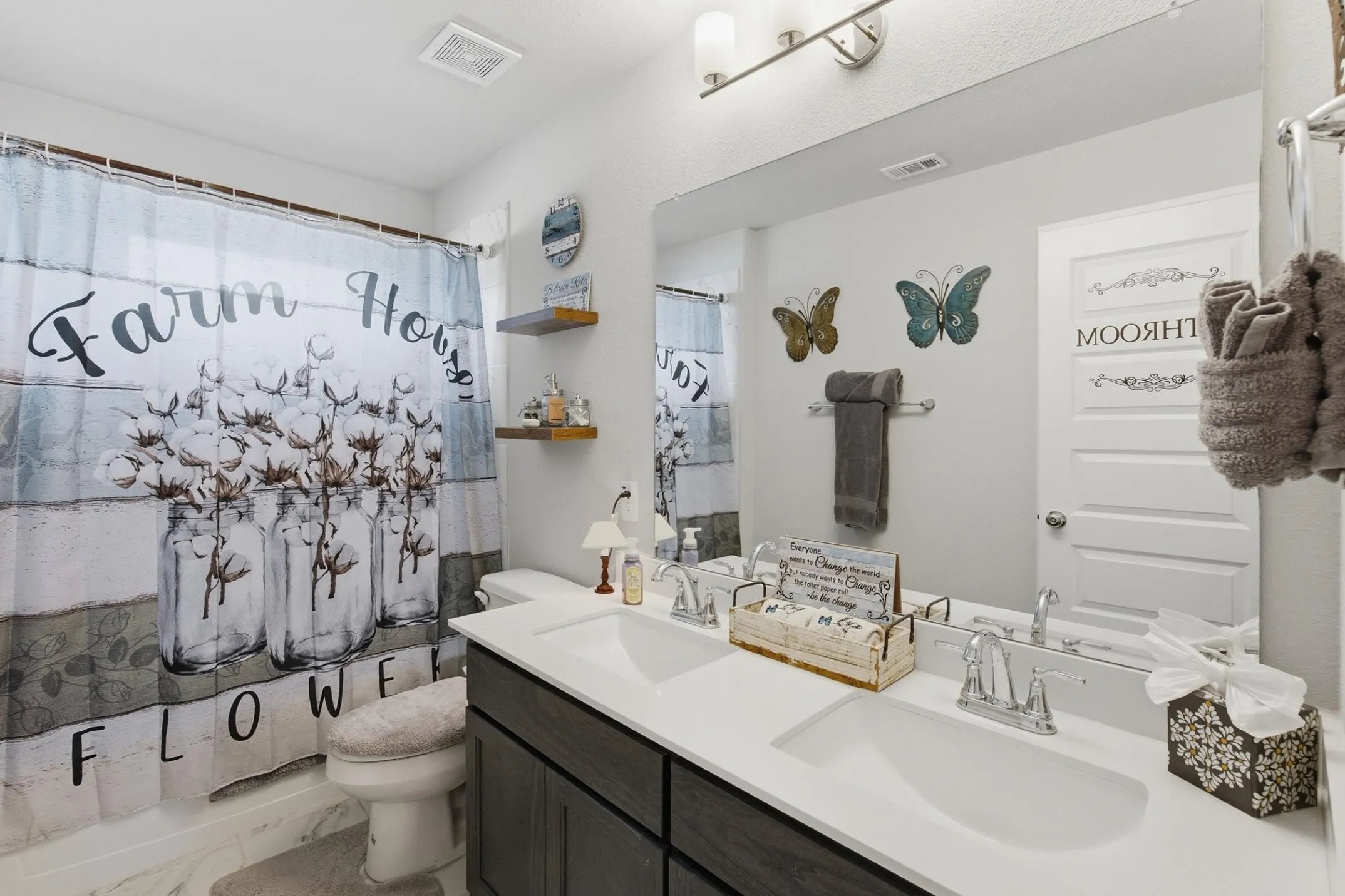 Single Family Residence For Sale in Ellis County , 305 Ember Circle, Waxahachie, Texas 75165, 4 Bedroom, 2 Bathroom, 2 Garage spaces, 2,117 Sqft, built in 2020, mls#21282511, Real Estate Agent in Waxahachie, Homes For Sale in Ellis county, Homes For Sale in Waxahachie, Realtor in Waxahachie Texas, Real Estate Brokerage Independent Realty Texas, Luminita Cordes Realtor