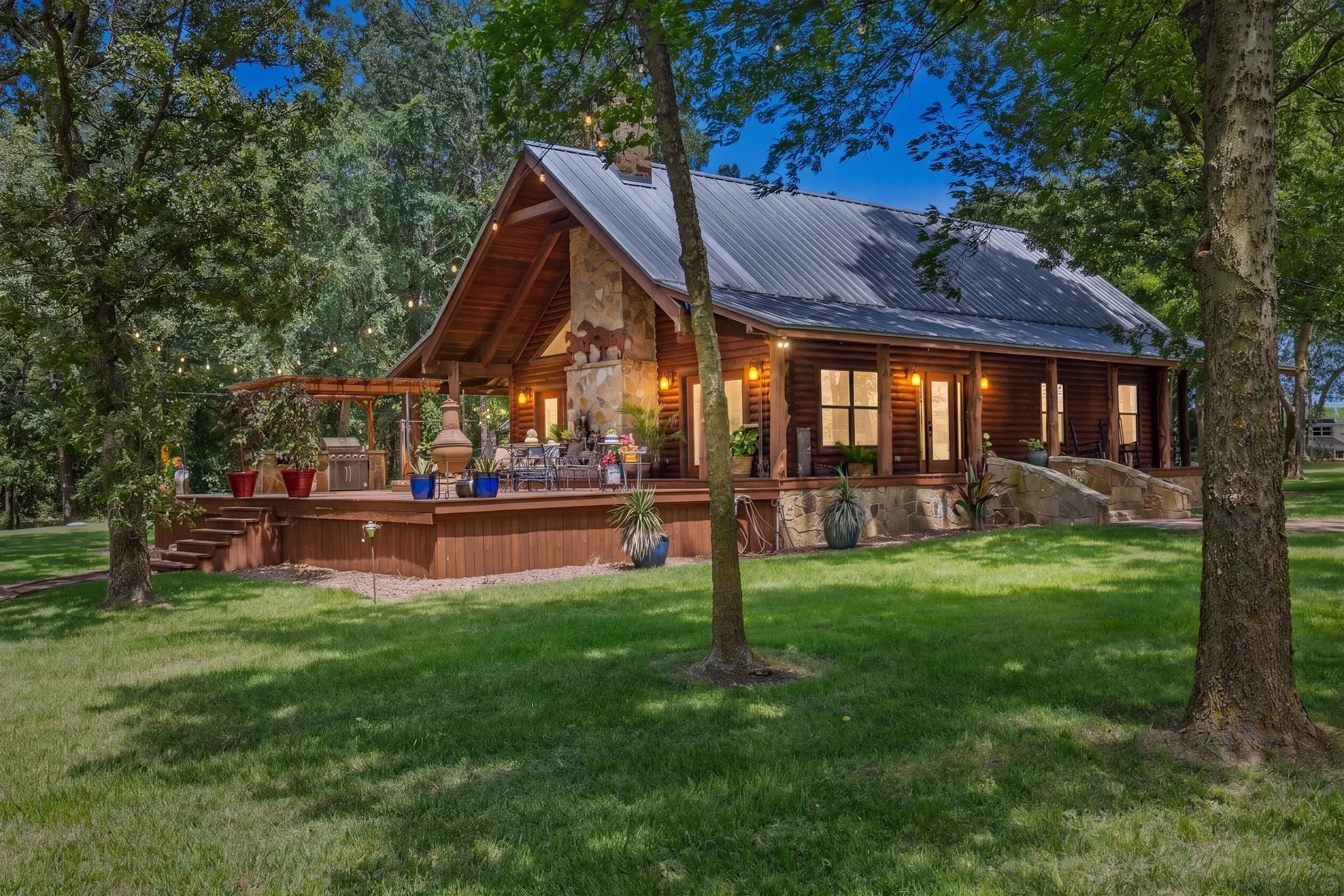 Farm For Sale in Hopkins County , 609 County Road 2421, Como, Texas 75431, 2 Bedroom, 2 Bathroom, Garage spaces, 1,681 Sqft, built in 2014, mls#21304609, Real Estate Agent in Como, Homes For Sale in Hopkins county, Homes For Sale in Como, Realtor in Como Texas, Real Estate Brokerage Independent Realty Texas, Luminita Cordes Realtor