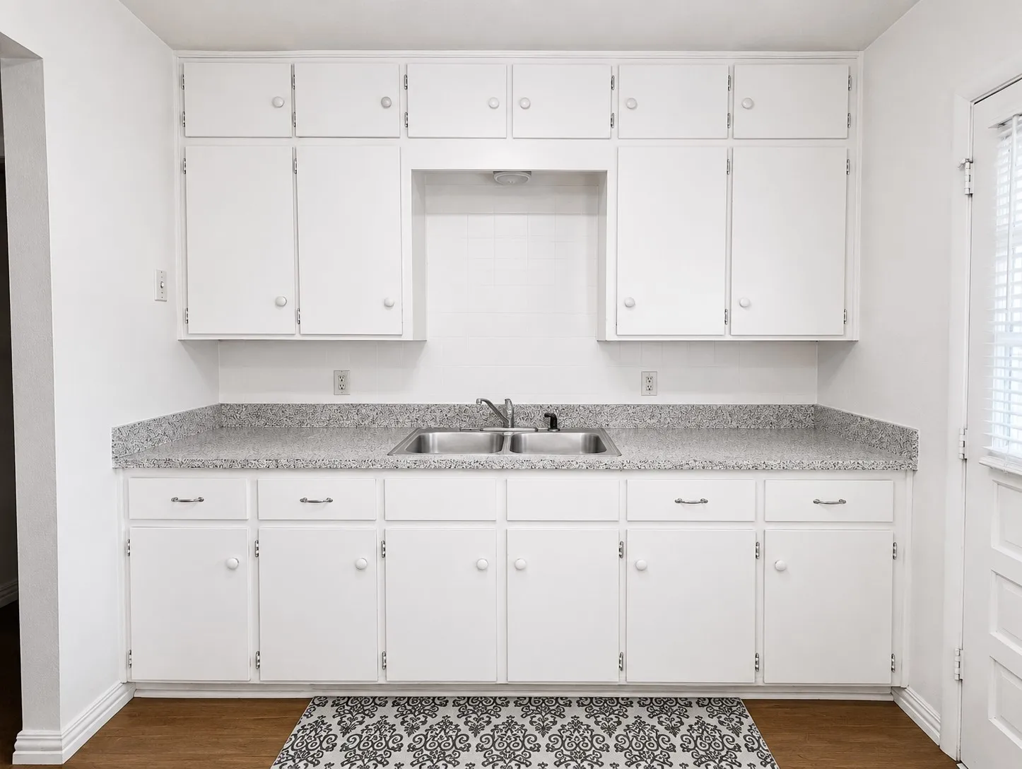 Single Family Residence For Sale in Denton County , 915 N 7th Street, Sanger, Texas 76266, 3 Bedrooms, 1 Bathroom, Garage spaces, 1,125 Sqft, built in 1975, Price $217,000, mls#21304998, Real Estate Agent in Sanger, Homes For Sale in Denton county, Homes For Sale in Sanger, Realtor in Sanger Texas, Real Estate Brokerage Independent Realty Texas, Luminita Cordes Realtor
