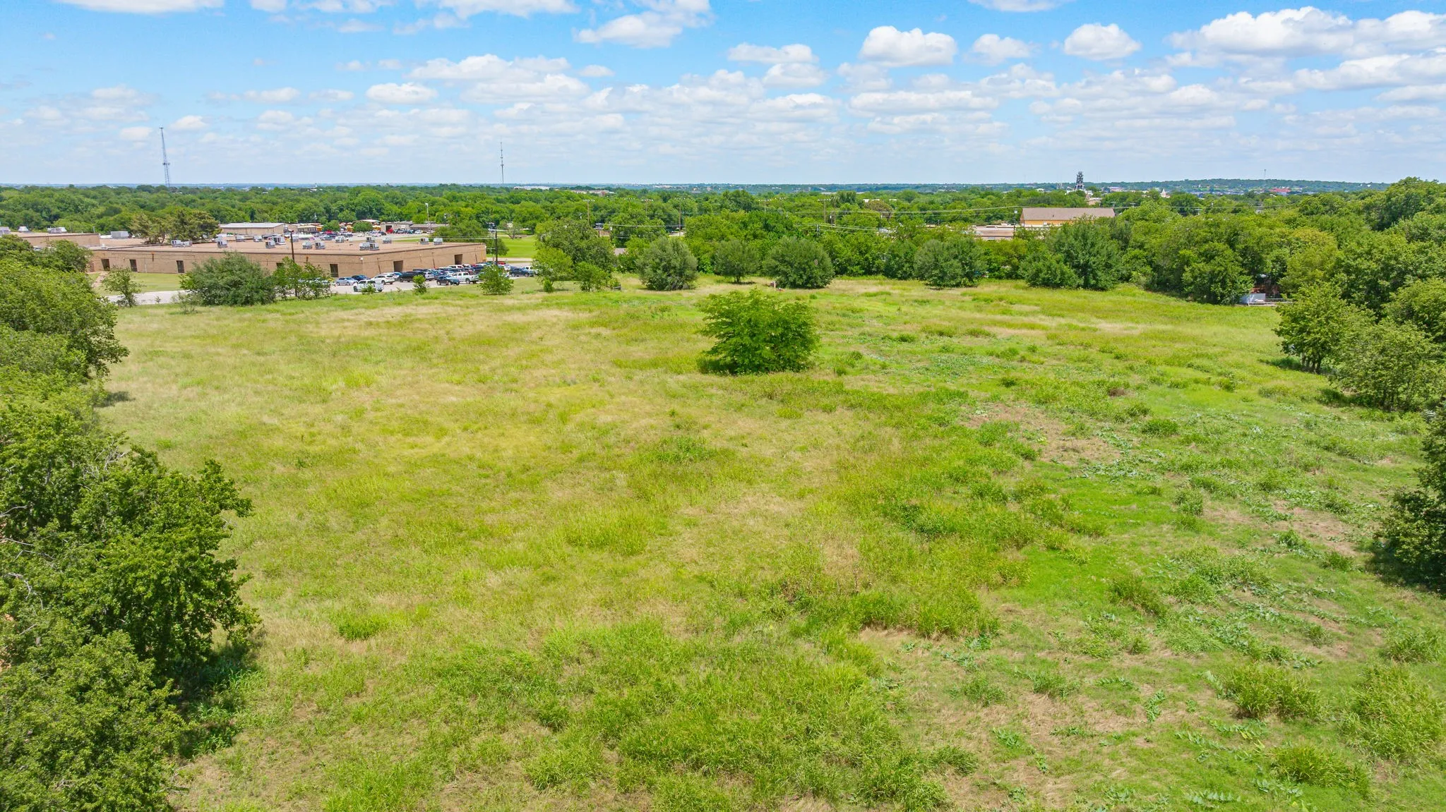 Unimproved Land For Sale in Hood County , 912 W Bridge Street, Granbury, Texas 76048, 0, 0, Garage spaces, 0 Sqft, built in 0, mls#21304961, Real Estate Agent in Granbury, Homes For Sale in Hood county, Homes For Sale in Granbury, Realtor in Granbury Texas, Real Estate Brokerage Independent Realty Texas, Luminita Cordes Realtor