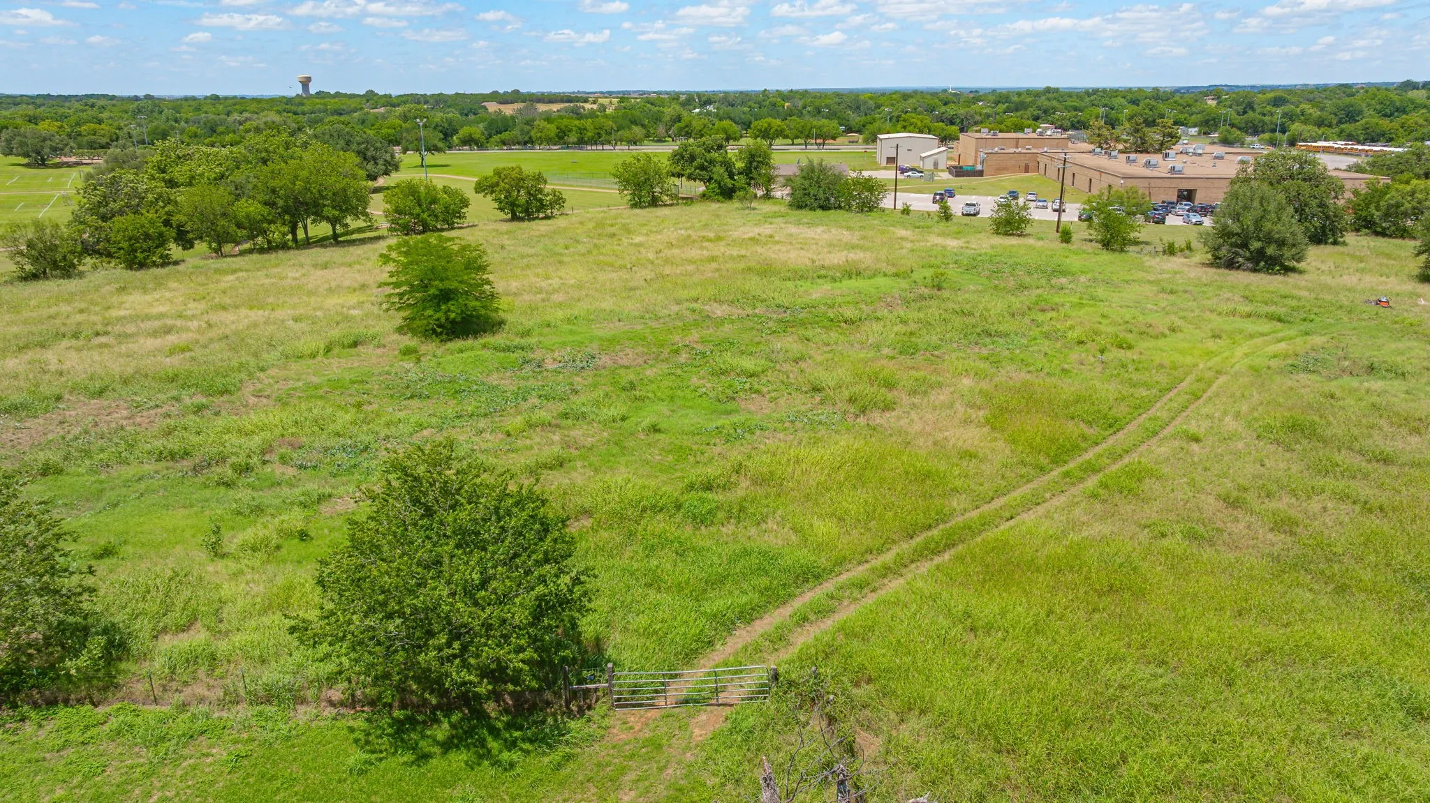 Unimproved Land For Sale in Hood County , 912 W Bridge Street, Granbury, Texas 76048, 0, 0, Garage spaces, 0 Sqft, built in 0, mls#21304961, Real Estate Agent in Granbury, Homes For Sale in Hood county, Homes For Sale in Granbury, Realtor in Granbury Texas, Real Estate Brokerage Independent Realty Texas, Luminita Cordes Realtor