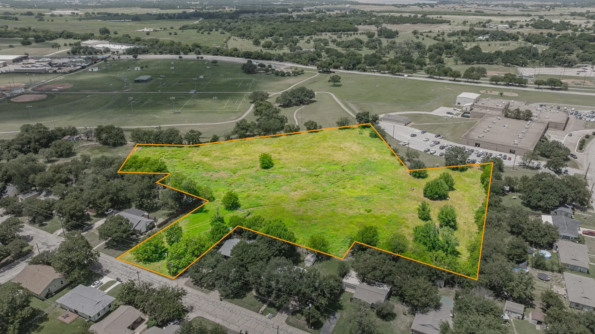 Unimproved Land For Sale in Hood County , 912 W Bridge Street, Granbury, Texas 76048, 0, 0, Garage spaces, 0 Sqft, built in 0, mls#21304961, Real Estate Agent in Granbury, Homes For Sale in Hood county, Homes For Sale in Granbury, Realtor in Granbury Texas, Real Estate Brokerage Independent Realty Texas, Luminita Cordes Realtor
