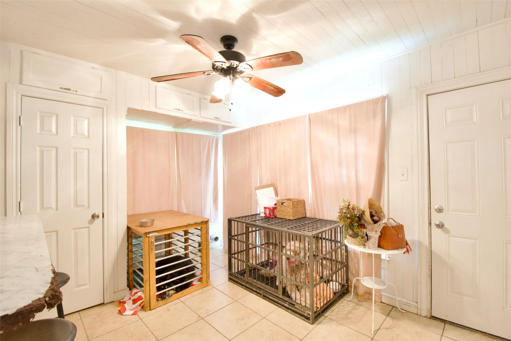 Single Family Residence For Sale in Mc Lennan County , 2224 Live Oak Avenue, Waco, Texas 76708, 2 Bedroom, 1 Bathroom, 1 Garage spaces, 888 Sqft, built in 1941, mls#21303868, Real Estate Agent in Waco, Homes For Sale in Mc Lennan county, Homes For Sale in Waco, Realtor in Waco Texas, Real Estate Brokerage Independent Realty Texas, Luminita Cordes Realtor