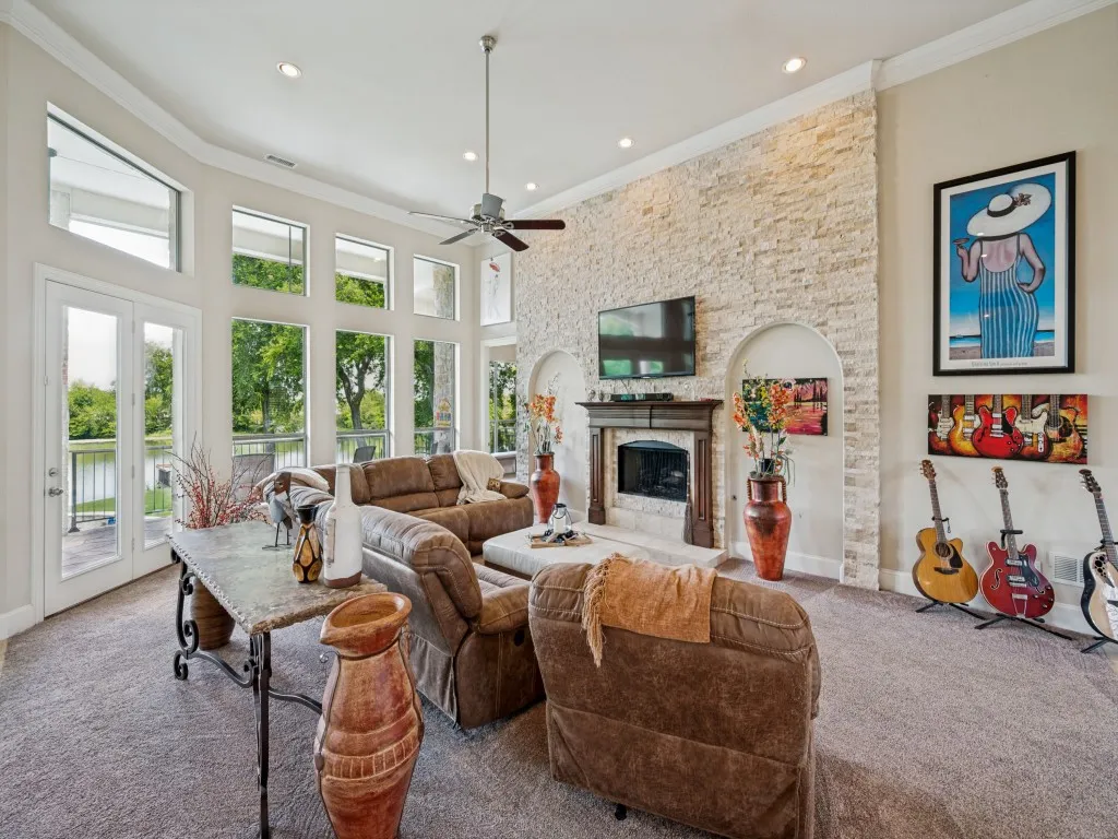 Single Family Residence For Sale in Collin County , 1549 Brook Lane, Celina, Texas 75009, 4 Bedroom, 3 Bathroom, 3 Garage spaces, 3,246 Sqft, built in 2013, mls#21304544, Real Estate Agent in Celina, Homes For Sale in Collin county, Homes For Sale in Celina, Realtor in Celina Texas, Real Estate Brokerage Independent Realty Texas, Luminita Cordes Realtor