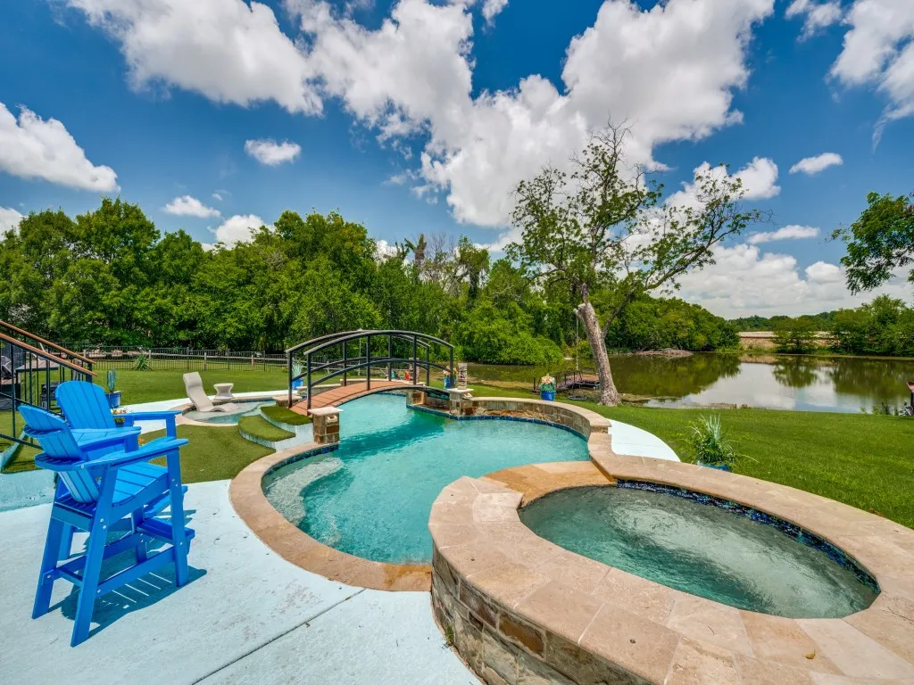 Single Family Residence For Sale in Collin County , 1549 Brook Lane, Celina, Texas 75009, 4 Bedroom, 3 Bathroom, 3 Garage spaces, 3,246 Sqft, built in 2013, mls#21304544, Real Estate Agent in Celina, Homes For Sale in Collin county, Homes For Sale in Celina, Realtor in Celina Texas, Real Estate Brokerage Independent Realty Texas, Luminita Cordes Realtor