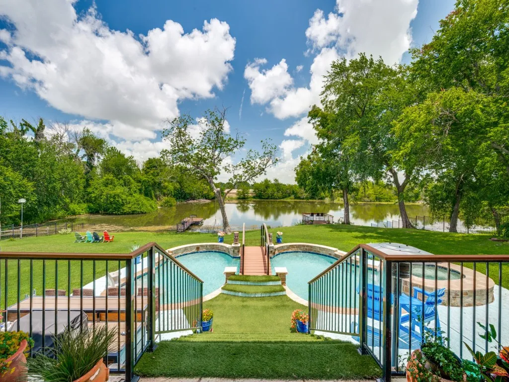 Single Family Residence For Sale in Collin County , 1549 Brook Lane, Celina, Texas 75009, 4 Bedroom, 3 Bathroom, 3 Garage spaces, 3,246 Sqft, built in 2013, mls#21304544, Real Estate Agent in Celina, Homes For Sale in Collin county, Homes For Sale in Celina, Realtor in Celina Texas, Real Estate Brokerage Independent Realty Texas, Luminita Cordes Realtor