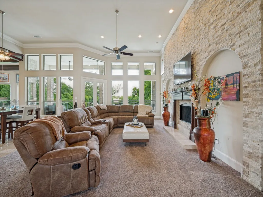 Single Family Residence For Sale in Collin County , 1549 Brook Lane, Celina, Texas 75009, 4 Bedroom, 3 Bathroom, 3 Garage spaces, 3,246 Sqft, built in 2013, mls#21304544, Real Estate Agent in Celina, Homes For Sale in Collin county, Homes For Sale in Celina, Realtor in Celina Texas, Real Estate Brokerage Independent Realty Texas, Luminita Cordes Realtor