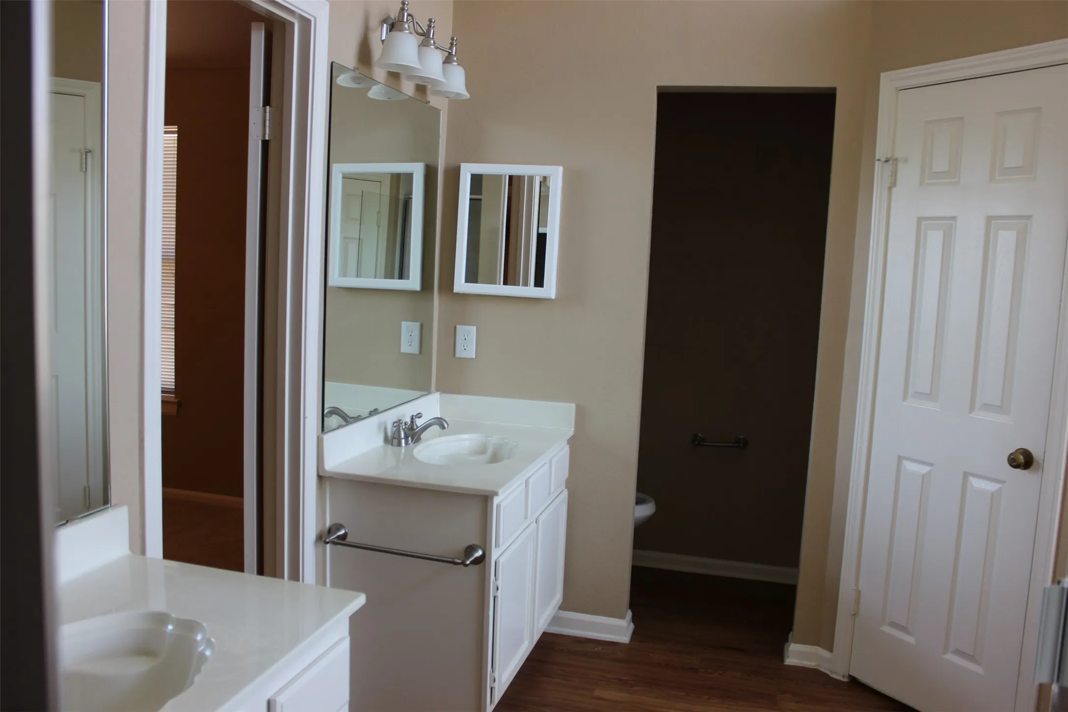 Single Family Residence For Rent in Collin County , 4112 Guthrie Drive, Plano, Texas 75024, 5 Bedroom, 3 Bathroom, 2 Garage spaces, 2,482 Sqft, built in 1991, mls#21305067, Real Estate Agent in Plano, Homes For Rent in Collin county, Homes For Rent in Plano, Realtor in Plano Texas, Real Estate Brokerage Independent Realty Texas, Luminita Cordes Realtor