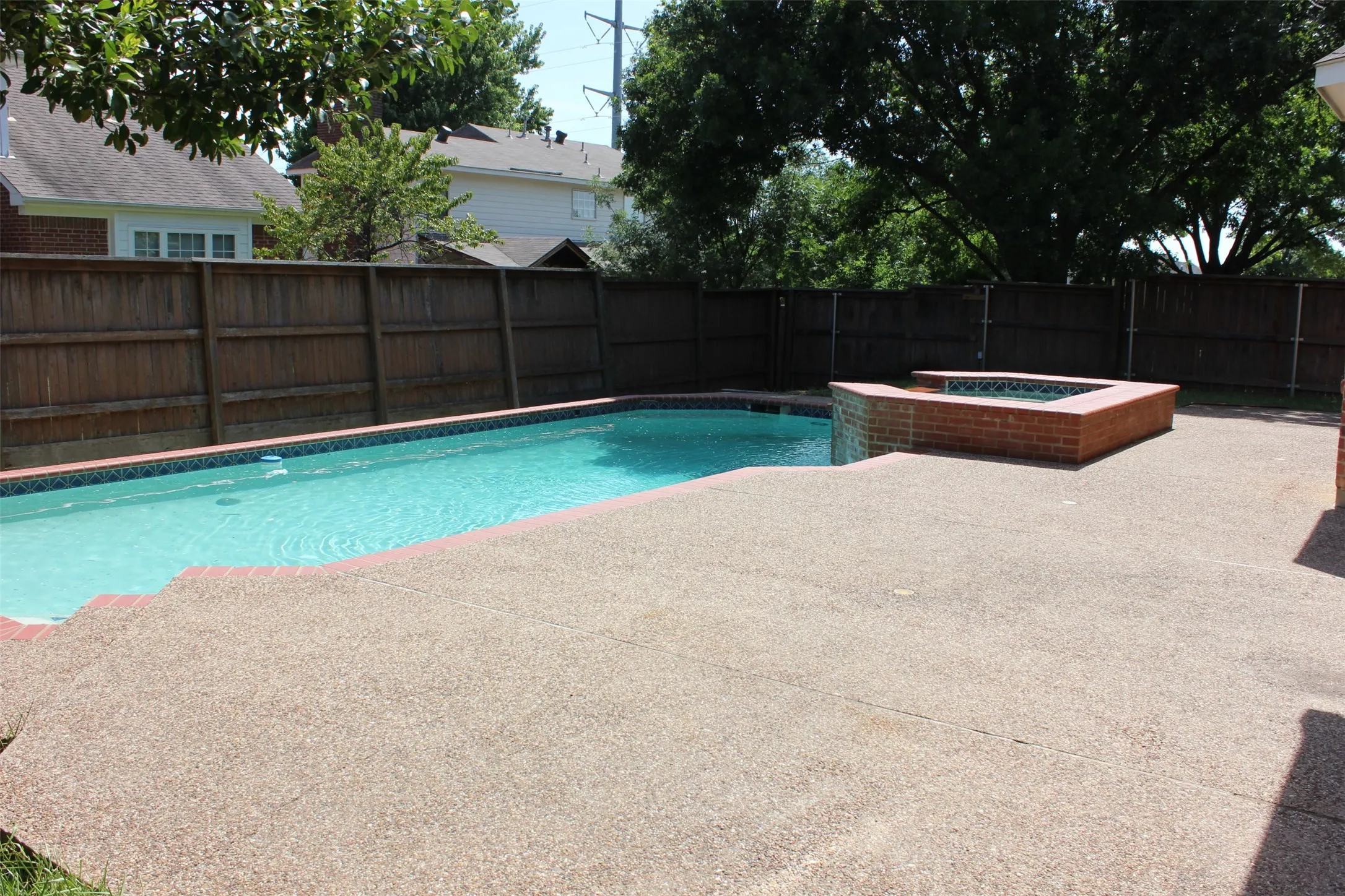 Single Family Residence For Rent in Collin County , 4112 Guthrie Drive, Plano, Texas 75024, 5 Bedroom, 3 Bathroom, 2 Garage spaces, 2,482 Sqft, built in 1991, mls#21305067, Real Estate Agent in Plano, Homes For Rent in Collin county, Homes For Rent in Plano, Realtor in Plano Texas, Real Estate Brokerage Independent Realty Texas, Luminita Cordes Realtor