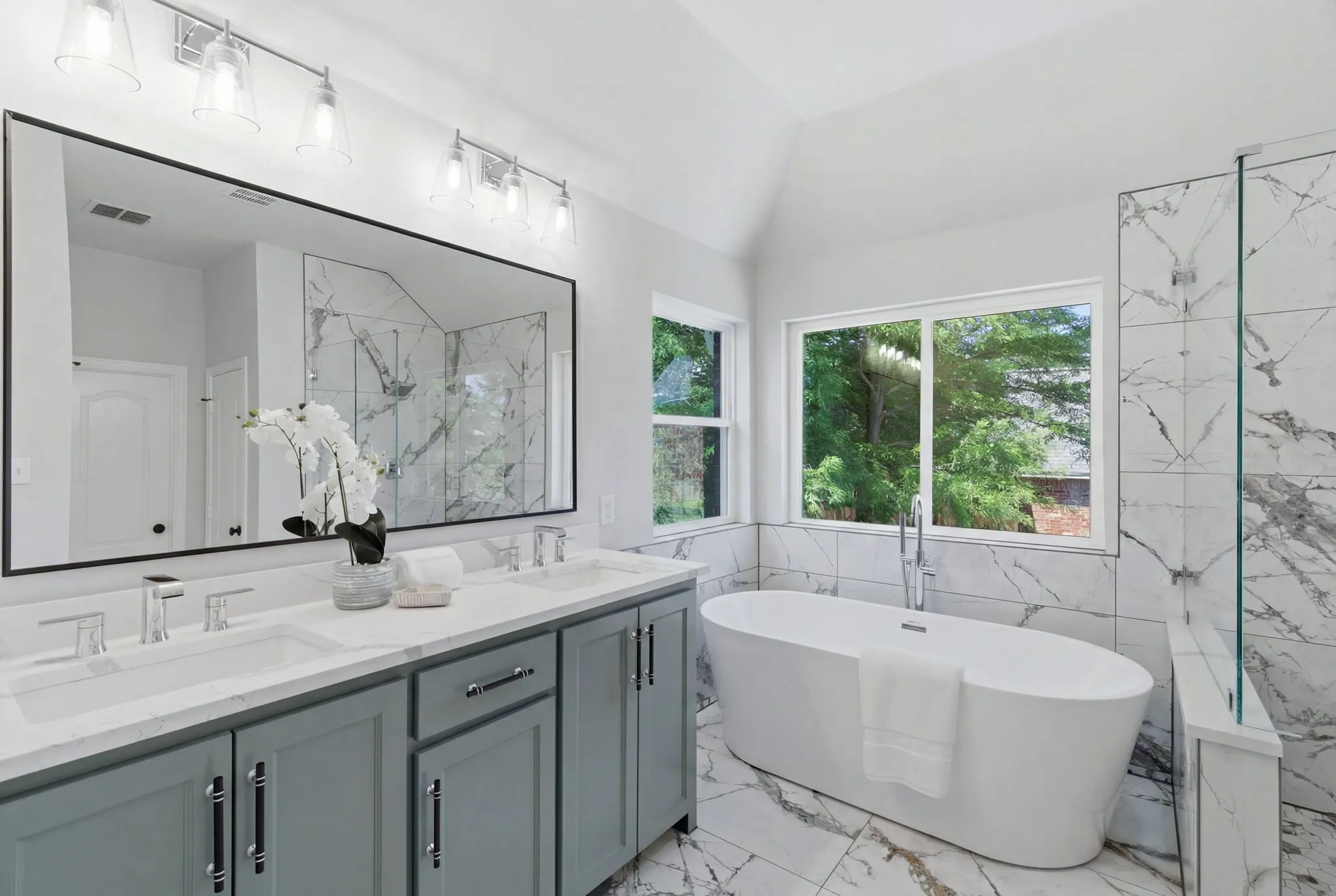 Single Family Residence For Sale in Collin County , 1123 Hampton Drive, Allen, Texas 75013, 5 Bedroom, 3 Bathroom, 2 Garage spaces, 3,513 Sqft, built in 1994, mls#21295404, Real Estate Agent in Allen, Homes For Sale in Collin county, Homes For Sale in Allen, Realtor in Allen Texas, Real Estate Brokerage Independent Realty Texas, Luminita Cordes Realtor