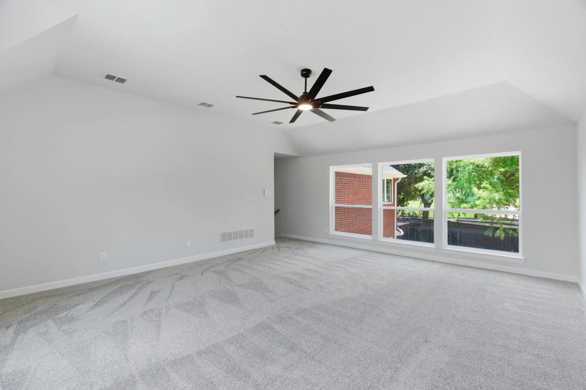 Single Family Residence For Sale in Collin County , 1123 Hampton Drive, Allen, Texas 75013, 5 Bedroom, 3 Bathroom, 2 Garage spaces, 3,513 Sqft, built in 1994, mls#21295404, Real Estate Agent in Allen, Homes For Sale in Collin county, Homes For Sale in Allen, Realtor in Allen Texas, Real Estate Brokerage Independent Realty Texas, Luminita Cordes Realtor