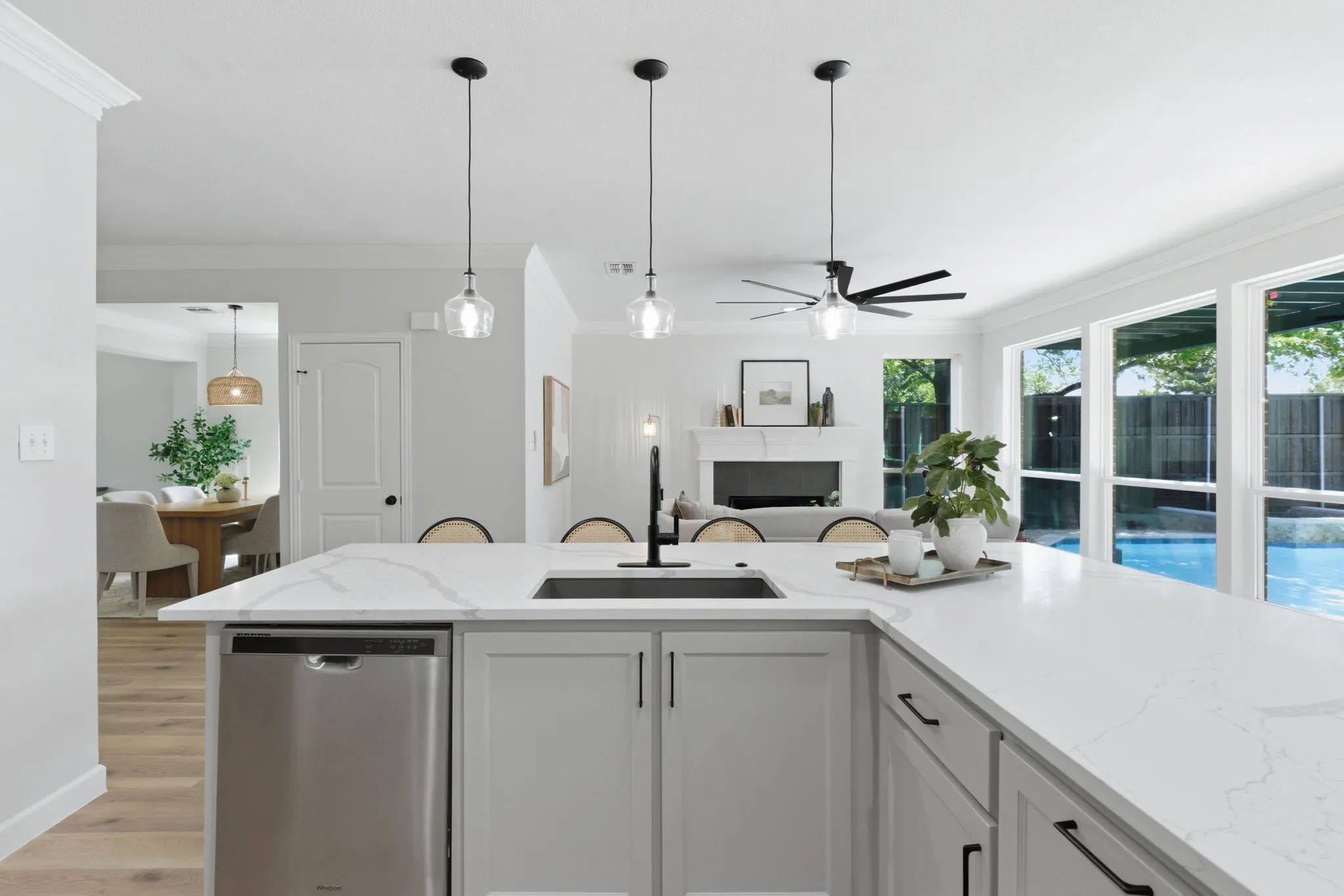 Single Family Residence For Sale in Collin County , 1123 Hampton Drive, Allen, Texas 75013, 5 Bedroom, 3 Bathroom, 2 Garage spaces, 3,513 Sqft, built in 1994, mls#21295404, Real Estate Agent in Allen, Homes For Sale in Collin county, Homes For Sale in Allen, Realtor in Allen Texas, Real Estate Brokerage Independent Realty Texas, Luminita Cordes Realtor