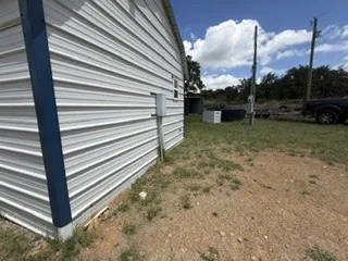 OUTSIDE OUTLET 220 at pole TO ACCOMADATE AN RV