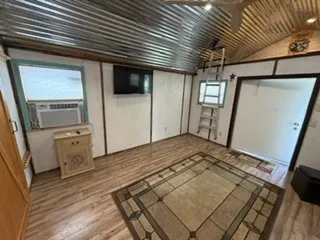 heat and cool wall unit