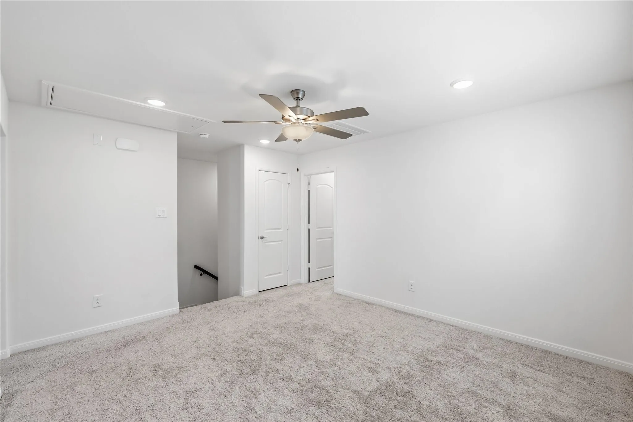 Townhouse For Rent in Collin County , 202 Griffith Drive 16, Princeton, Texas 75407, 3 Bedroom, 3 Bathroom, 1 Garage spaces, 1,552 Sqft, built in 2024, mls#21305033, Real Estate Agent in Princeton, Homes For Rent in Collin county, Homes For Rent in Princeton, Realtor in Princeton Texas, Real Estate Brokerage Independent Realty Texas, Luminita Cordes Realtor
