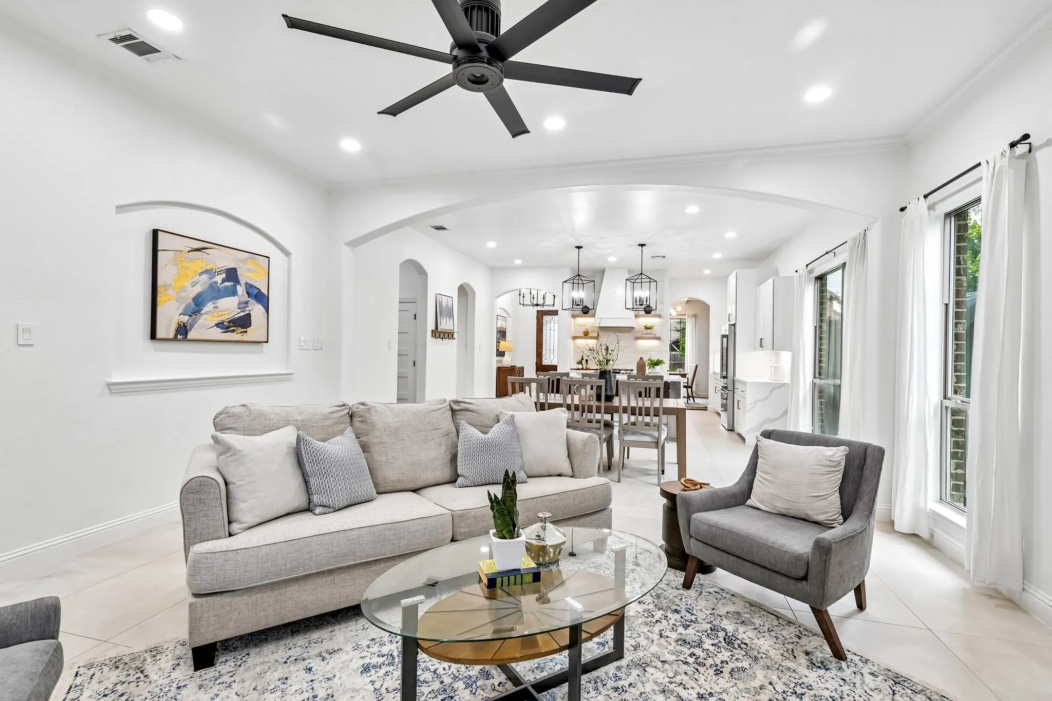 Single Family Residence For Sale in Rockwall County , 787 Deverson Drive, Rockwall, Texas 75087, 4 Bedroom, 2 Bathroom, 2 Garage spaces, 2,192 Sqft, built in 2013, mls#21304251, Real Estate Agent in Rockwall, Homes For Sale in Rockwall county, Homes For Sale in Rockwall, Realtor in Rockwall Texas, Real Estate Brokerage Independent Realty Texas, Luminita Cordes Realtor