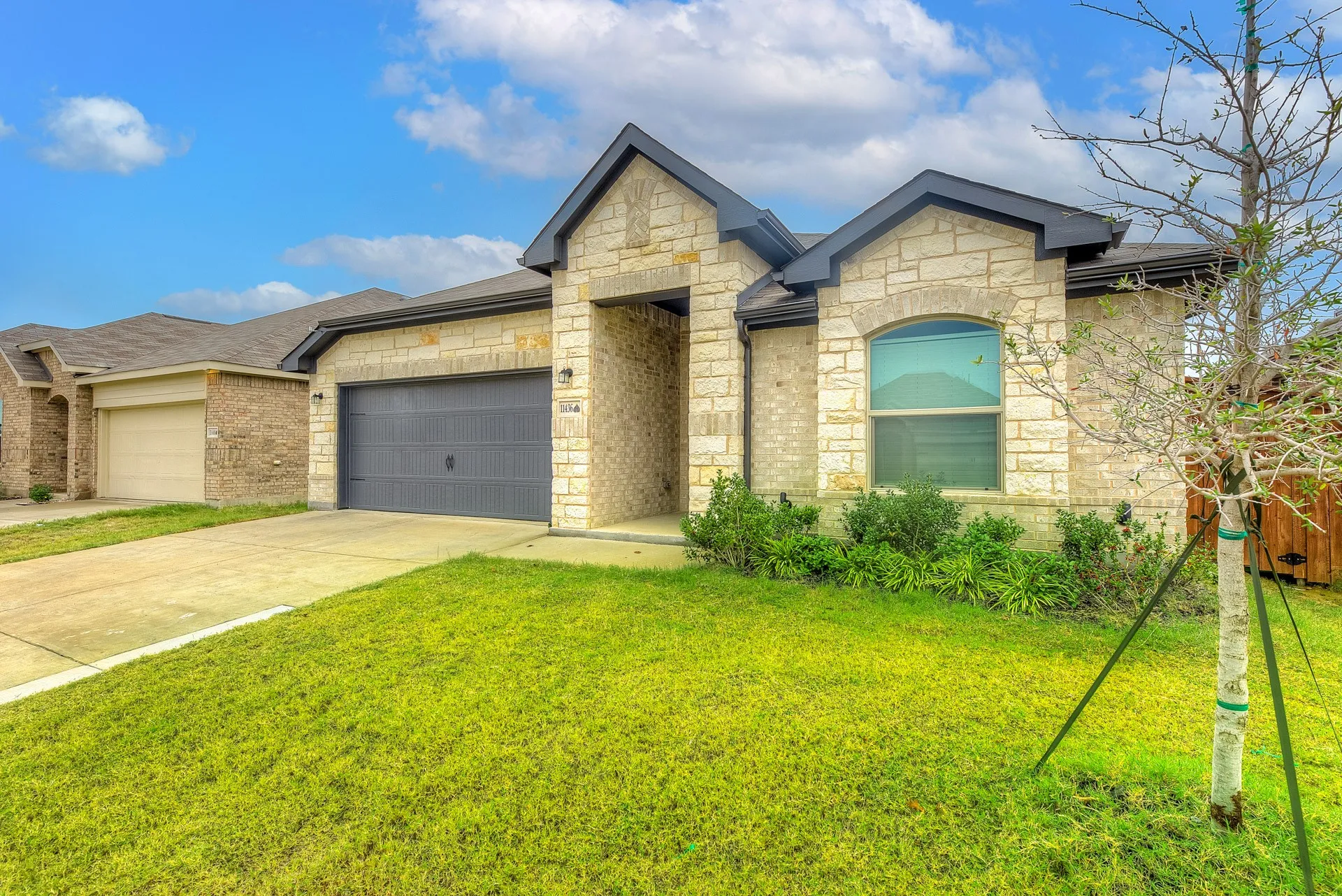 Single Family Residence For Rent in Denton County , 11436 Alpine Springs Drive, Aubrey, Texas 76227, 4 Bedrooms, 2 Bathrooms, 2 Garage spaces, 1,950 Sqft, built in 2022, Price $2,450, mls#21296756, Real Estate Agent in Aubrey, Homes For Rent in Denton county, Homes For Rent in Aubrey, Realtor in Aubrey Texas, Real Estate Brokerage Independent Realty Texas, Luminita Cordes Realtor