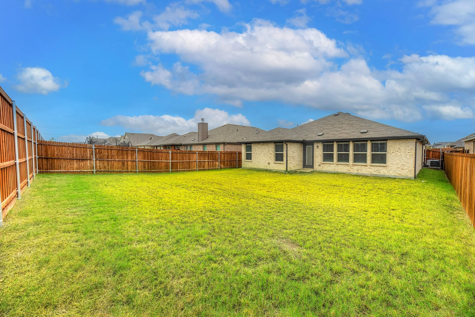 Single Family Residence For Rent in Denton County , 11436 Alpine Springs Drive, Aubrey, Texas 76227, 4 Bedrooms, 2 Bathrooms, 2 Garage spaces, 1,950 Sqft, built in 2022, Price $2,450, mls#21296756, Real Estate Agent in Aubrey, Homes For Rent in Denton county, Homes For Rent in Aubrey, Realtor in Aubrey Texas, Real Estate Brokerage Independent Realty Texas, Luminita Cordes Realtor