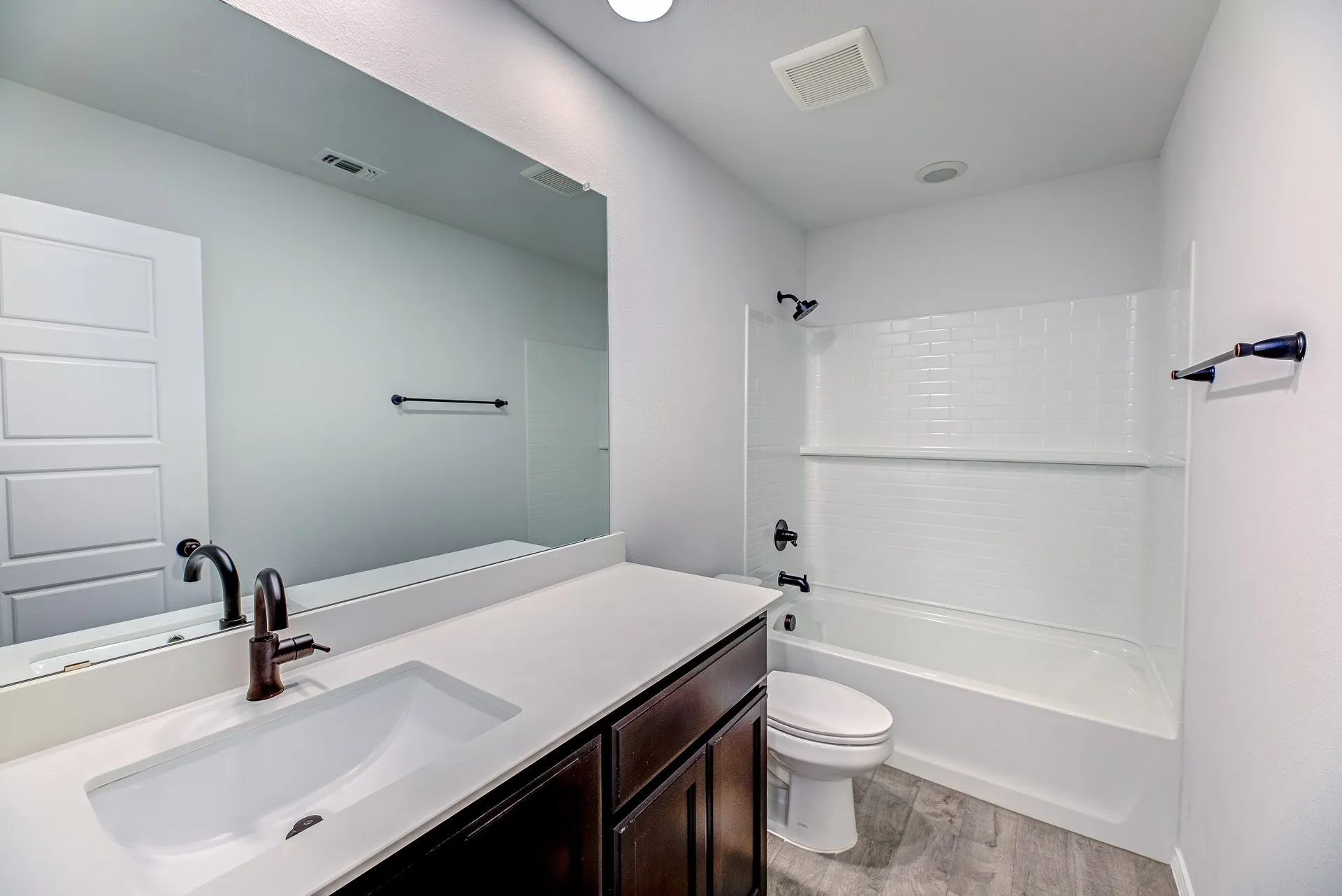 Single Family Residence For Rent in Denton County , 11436 Alpine Springs Drive, Aubrey, Texas 76227, 4 Bedrooms, 2 Bathrooms, 2 Garage spaces, 1,950 Sqft, built in 2022, Price $2,450, mls#21296756, Real Estate Agent in Aubrey, Homes For Rent in Denton county, Homes For Rent in Aubrey, Realtor in Aubrey Texas, Real Estate Brokerage Independent Realty Texas, Luminita Cordes Realtor