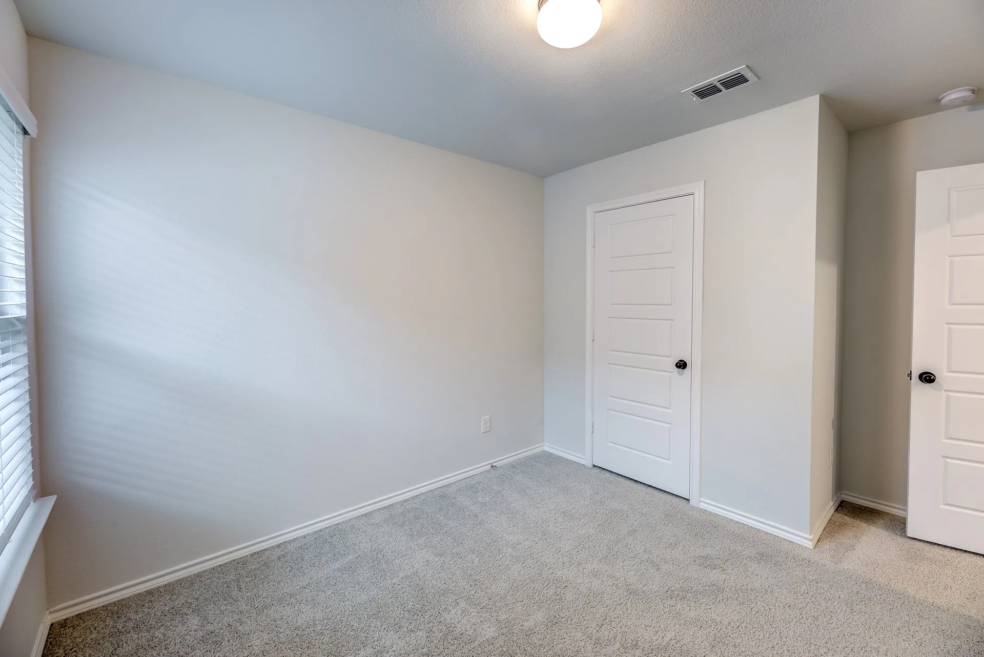 Single Family Residence For Rent in Denton County , 11436 Alpine Springs Drive, Aubrey, Texas 76227, 4 Bedrooms, 2 Bathrooms, 2 Garage spaces, 1,950 Sqft, built in 2022, Price $2,450, mls#21296756, Real Estate Agent in Aubrey, Homes For Rent in Denton county, Homes For Rent in Aubrey, Realtor in Aubrey Texas, Real Estate Brokerage Independent Realty Texas, Luminita Cordes Realtor