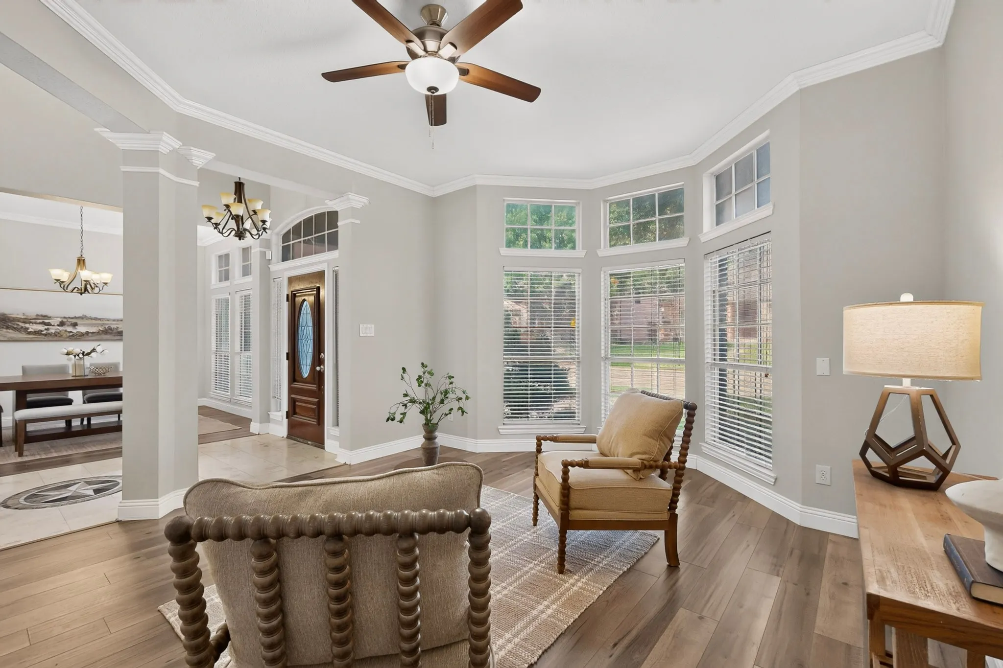 Single Family Residence For Sale in Denton County , 3606 Waynoka Drive, Carrollton, Texas 75007, 5 Bedroom, 3 Bathroom, 2 Garage spaces, 2,938 Sqft, built in 1992, mls#21304941, Real Estate Agent in Carrollton, Homes For Sale in Denton county, Homes For Sale in Carrollton, Realtor in Carrollton Texas, Real Estate Brokerage Independent Realty Texas, Luminita Cordes Realtor
