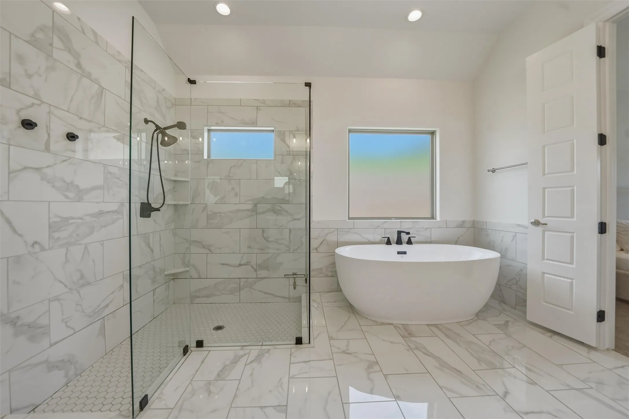 Single Family Residence For Sale in Tarrant County , 8110 Spanish Hills Drive, Benbrook, Texas 76126, 5 Bedroom, 3 Bathroom, 2 Garage spaces, 2,764 Sqft, built in 2024, mls#21302032, Real Estate Agent in Benbrook, Homes For Sale in Tarrant county, Homes For Sale in Benbrook, Realtor in Benbrook Texas, Real Estate Brokerage Independent Realty Texas, Luminita Cordes Realtor