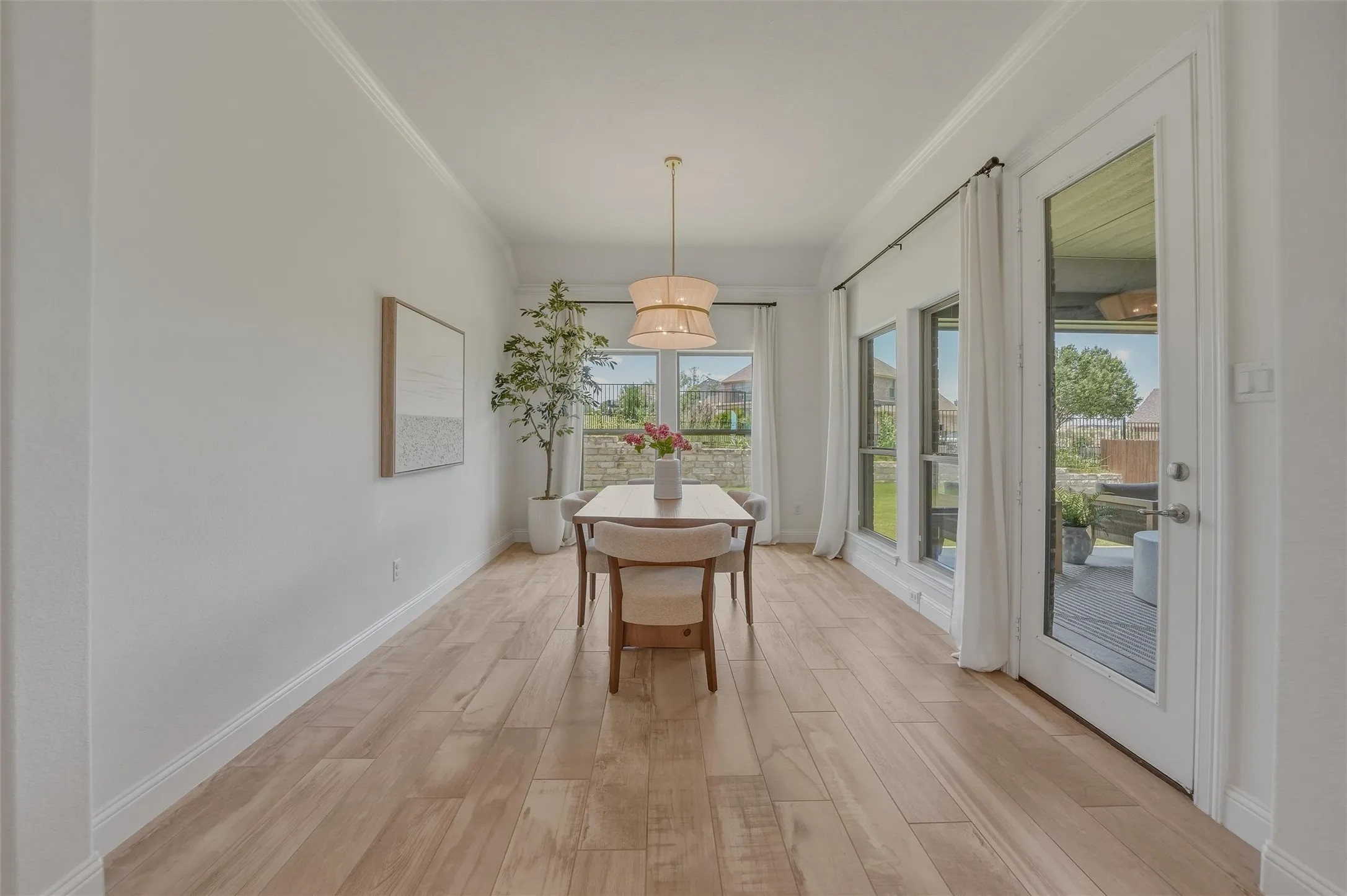 Single Family Residence For Sale in Tarrant County , 8110 Spanish Hills Drive, Benbrook, Texas 76126, 5 Bedroom, 3 Bathroom, 2 Garage spaces, 2,764 Sqft, built in 2024, mls#21302032, Real Estate Agent in Benbrook, Homes For Sale in Tarrant county, Homes For Sale in Benbrook, Realtor in Benbrook Texas, Real Estate Brokerage Independent Realty Texas, Luminita Cordes Realtor