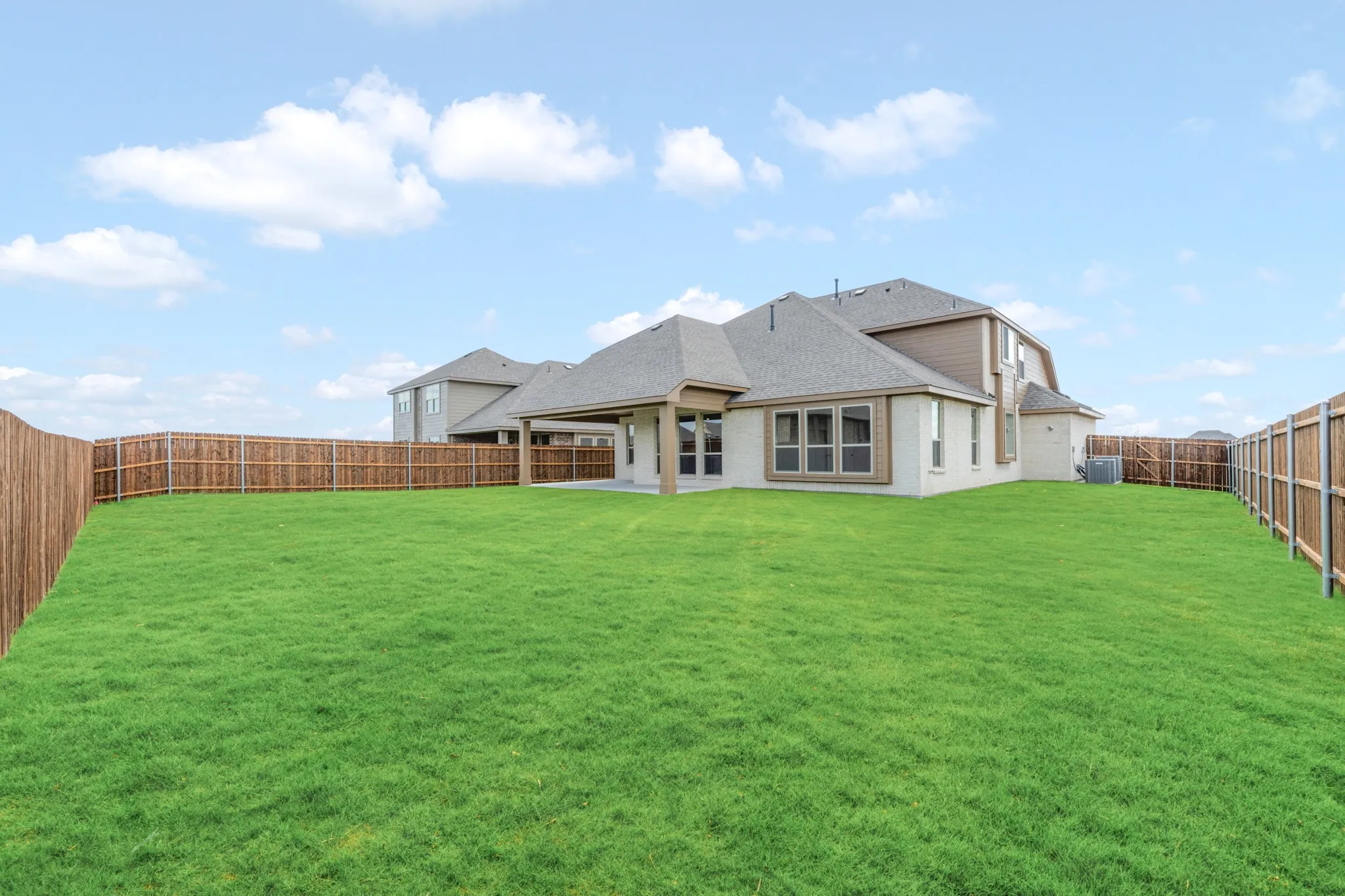 Single Family Residence For Sale in Ellis County , 221 Fireberry Drive, Glenn Heights, Texas 75154, 4 Bedroom, 4 Bathroom, 2 Garage spaces, 3,430 Sqft, built in 2026, mls#21305173, Real Estate Agent in Glenn Heights, Homes For Sale in Ellis county, Homes For Sale in Glenn Heights, Realtor in Glenn Heights Texas, Real Estate Brokerage Independent Realty Texas, Luminita Cordes Realtor