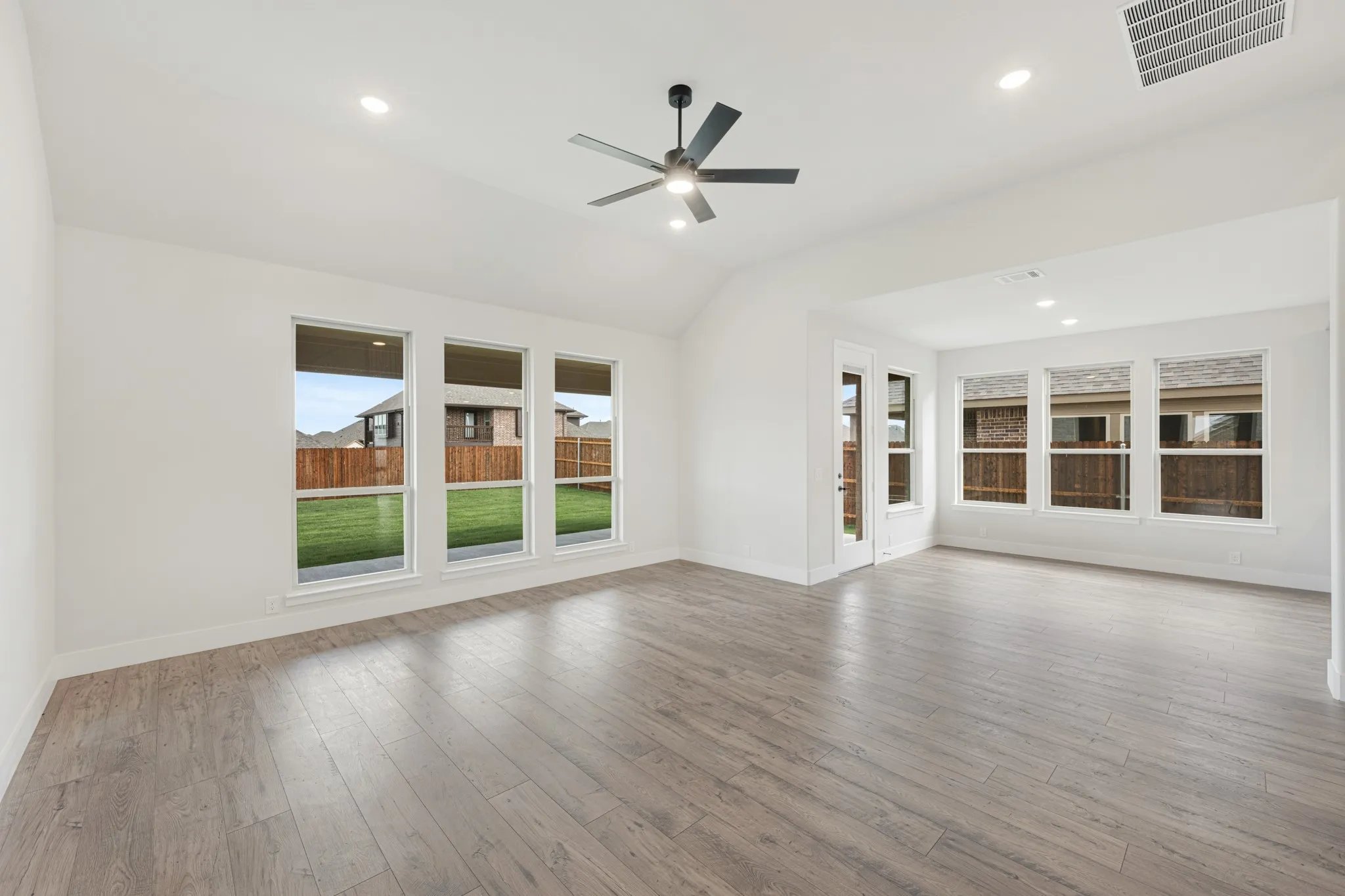 Single Family Residence For Sale in Ellis County , 221 Fireberry Drive, Glenn Heights, Texas 75154, 4 Bedroom, 4 Bathroom, 2 Garage spaces, 3,430 Sqft, built in 2026, mls#21305173, Real Estate Agent in Glenn Heights, Homes For Sale in Ellis county, Homes For Sale in Glenn Heights, Realtor in Glenn Heights Texas, Real Estate Brokerage Independent Realty Texas, Luminita Cordes Realtor