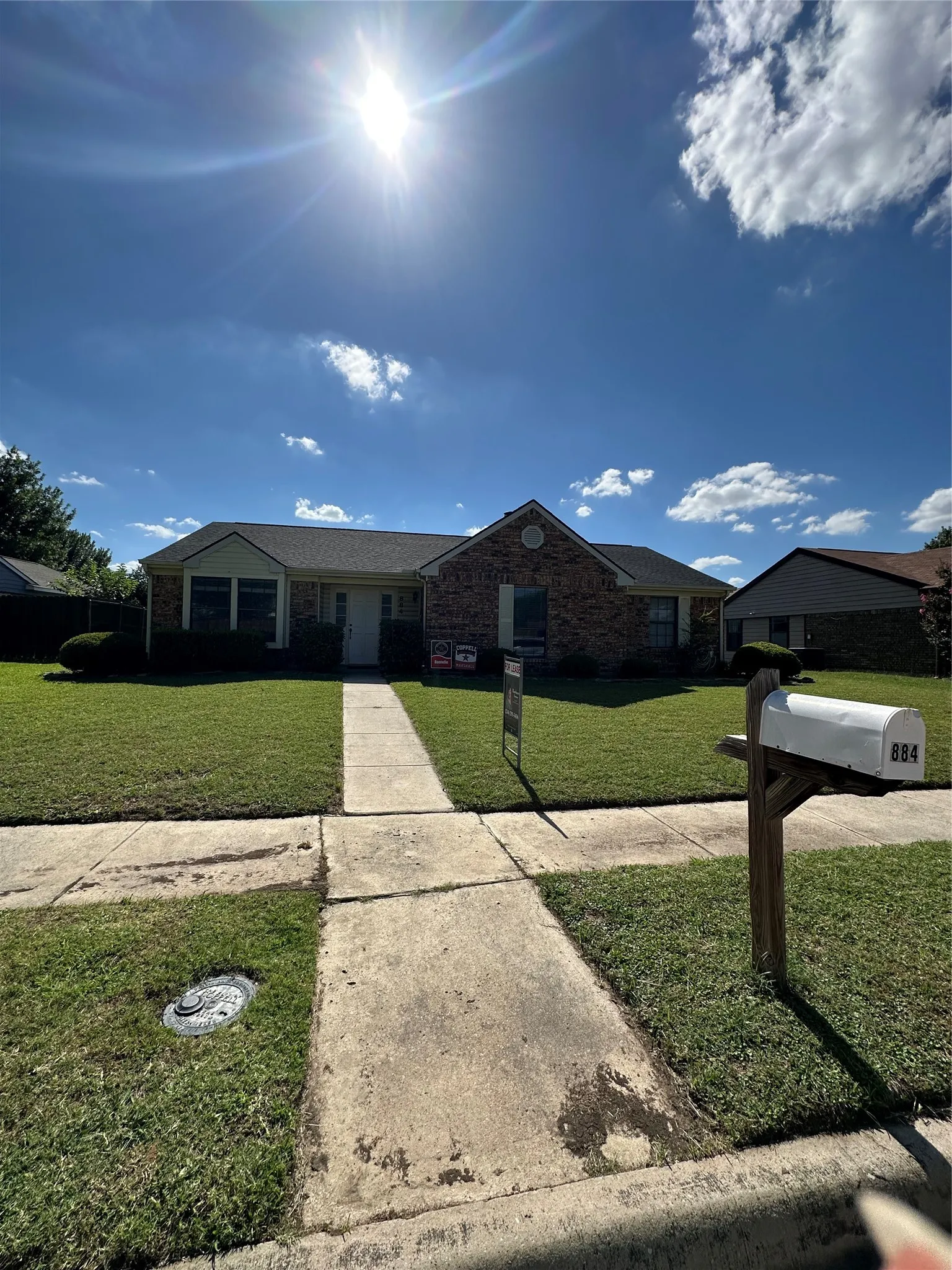 Single Family Residence For Rent in Dallas County , 884 Bitternut Drive, Coppell, Texas 75019, 3 Bedrooms, 2 Bathrooms, 2 Garage spaces, 1,545 Sqft, built in 1983, Price $2,550, mls#21305181, Real Estate Agent in Coppell, Homes For Rent in Dallas county, Homes For Rent in Coppell, Realtor in Coppell Texas, Real Estate Brokerage Independent Realty Texas, Luminita Cordes Realtor