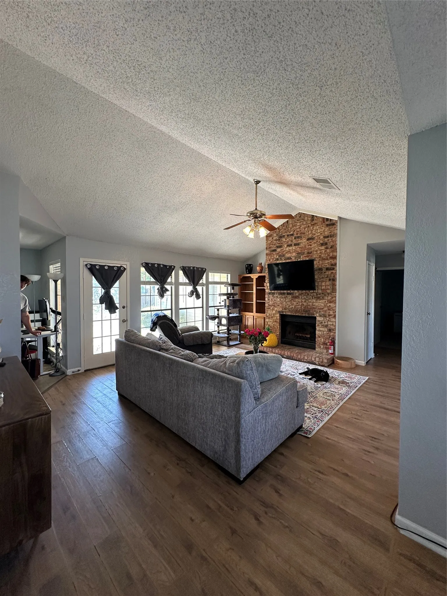 Single Family Residence For Rent in Dallas County , 884 Bitternut Drive, Coppell, Texas 75019, 3 Bedrooms, 2 Bathrooms, 2 Garage spaces, 1,545 Sqft, built in 1983, Price $2,550, mls#21305181, Real Estate Agent in Coppell, Homes For Rent in Dallas county, Homes For Rent in Coppell, Realtor in Coppell Texas, Real Estate Brokerage Independent Realty Texas, Luminita Cordes Realtor