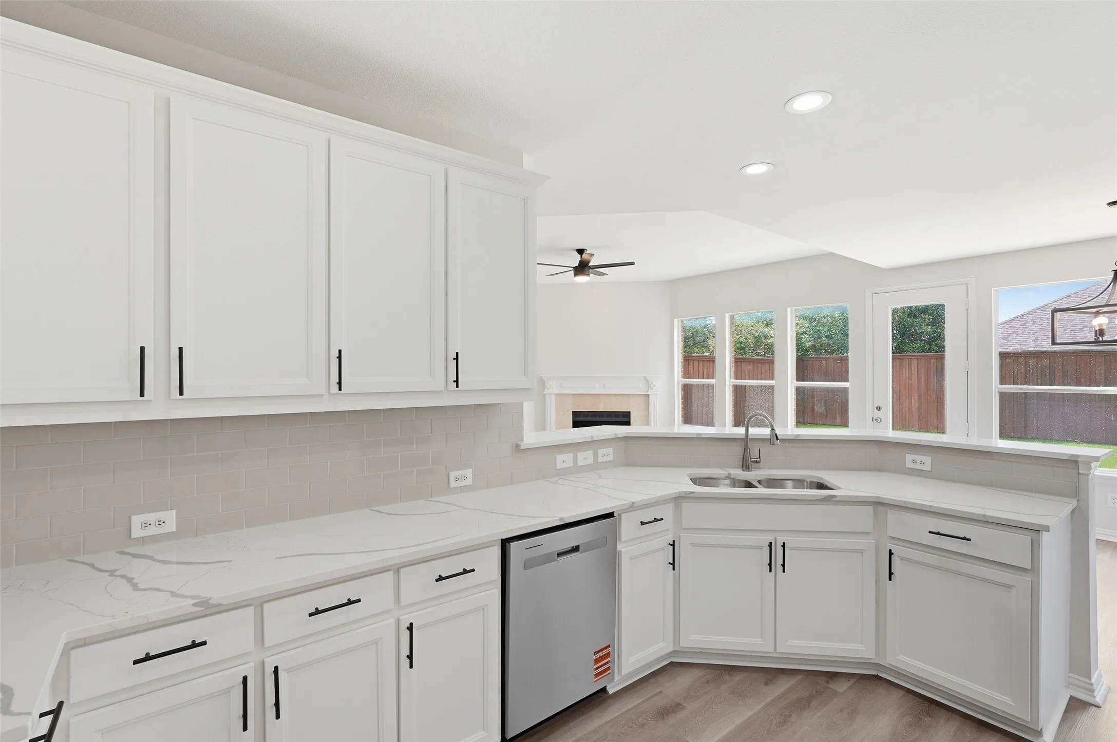 Single Family Residence For Sale in Denton County , 2649 Whispering Trail, Little Elm, Texas 75068, 5 Bedroom, 4 Bathroom, 2 Garage spaces, 3,508 Sqft, built in 2004, mls#21303368, Real Estate Agent in Little Elm, Homes For Sale in Denton county, Homes For Sale in Little Elm, Realtor in Little Elm Texas, Real Estate Brokerage Independent Realty Texas, Luminita Cordes Realtor
