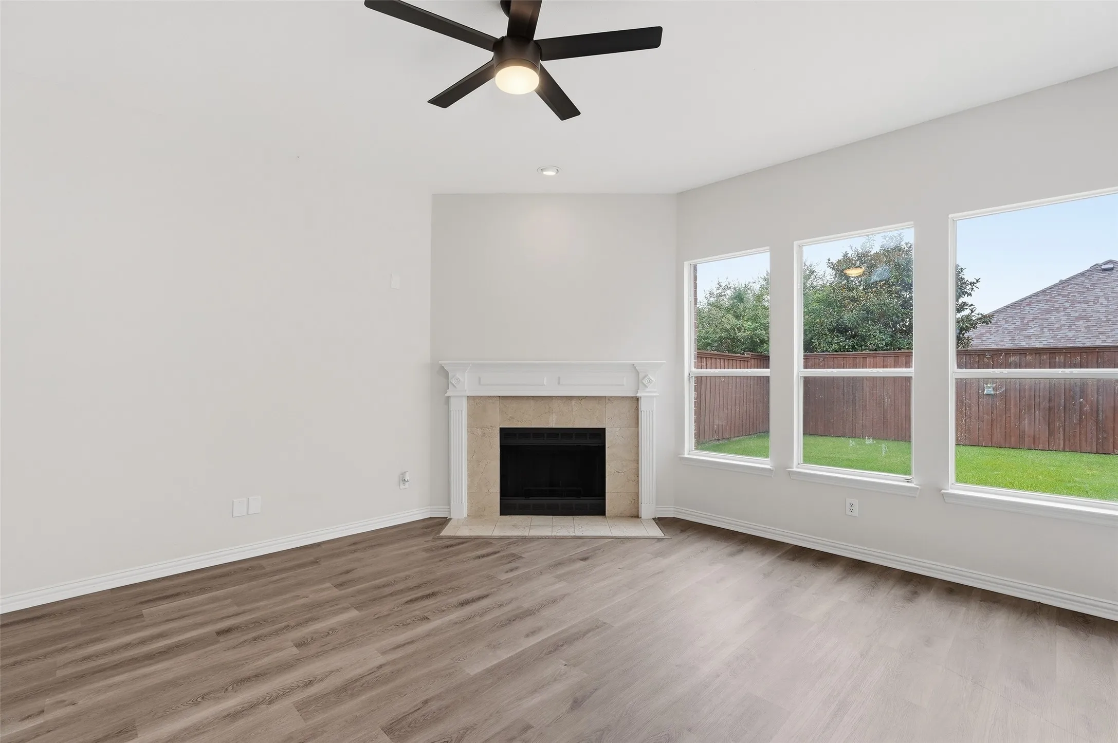 Single Family Residence For Sale in Denton County , 2649 Whispering Trail, Little Elm, Texas 75068, 5 Bedroom, 4 Bathroom, 2 Garage spaces, 3,508 Sqft, built in 2004, mls#21303368, Real Estate Agent in Little Elm, Homes For Sale in Denton county, Homes For Sale in Little Elm, Realtor in Little Elm Texas, Real Estate Brokerage Independent Realty Texas, Luminita Cordes Realtor