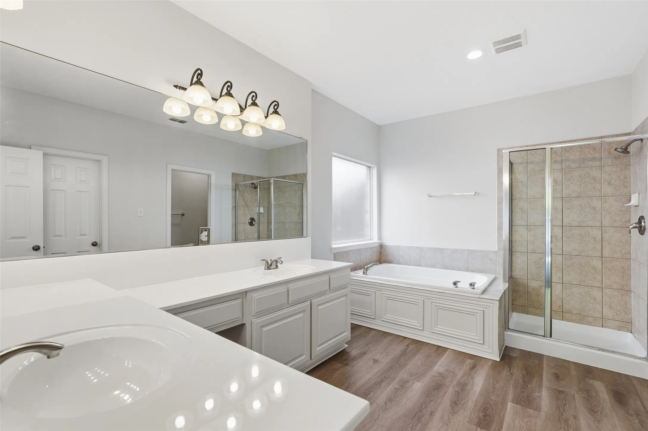 Single Family Residence For Sale in Denton County , 2649 Whispering Trail, Little Elm, Texas 75068, 5 Bedroom, 4 Bathroom, 2 Garage spaces, 3,508 Sqft, built in 2004, mls#21303368, Real Estate Agent in Little Elm, Homes For Sale in Denton county, Homes For Sale in Little Elm, Realtor in Little Elm Texas, Real Estate Brokerage Independent Realty Texas, Luminita Cordes Realtor