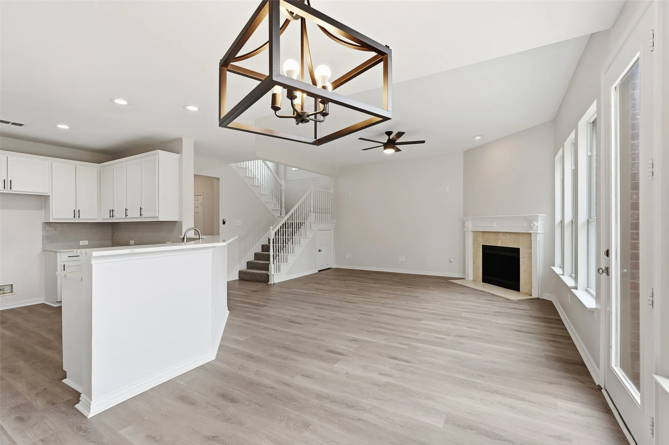Single Family Residence For Sale in Denton County , 2649 Whispering Trail, Little Elm, Texas 75068, 5 Bedroom, 4 Bathroom, 2 Garage spaces, 3,508 Sqft, built in 2004, mls#21303368, Real Estate Agent in Little Elm, Homes For Sale in Denton county, Homes For Sale in Little Elm, Realtor in Little Elm Texas, Real Estate Brokerage Independent Realty Texas, Luminita Cordes Realtor