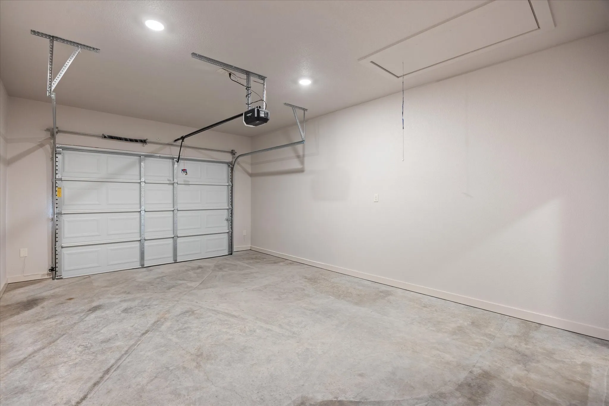 Single Family Residence For Sale in Hood County , 2603 Creekview Drive, Granbury, Texas 76048, 3 Bedroom, 2 Bathroom, 1 Garage spaces, 1,292 Sqft, built in 2026, mls#21304479, Real Estate Agent in Granbury, Homes For Sale in Hood county, Homes For Sale in Granbury, Realtor in Granbury Texas, Real Estate Brokerage Independent Realty Texas, Luminita Cordes Realtor
